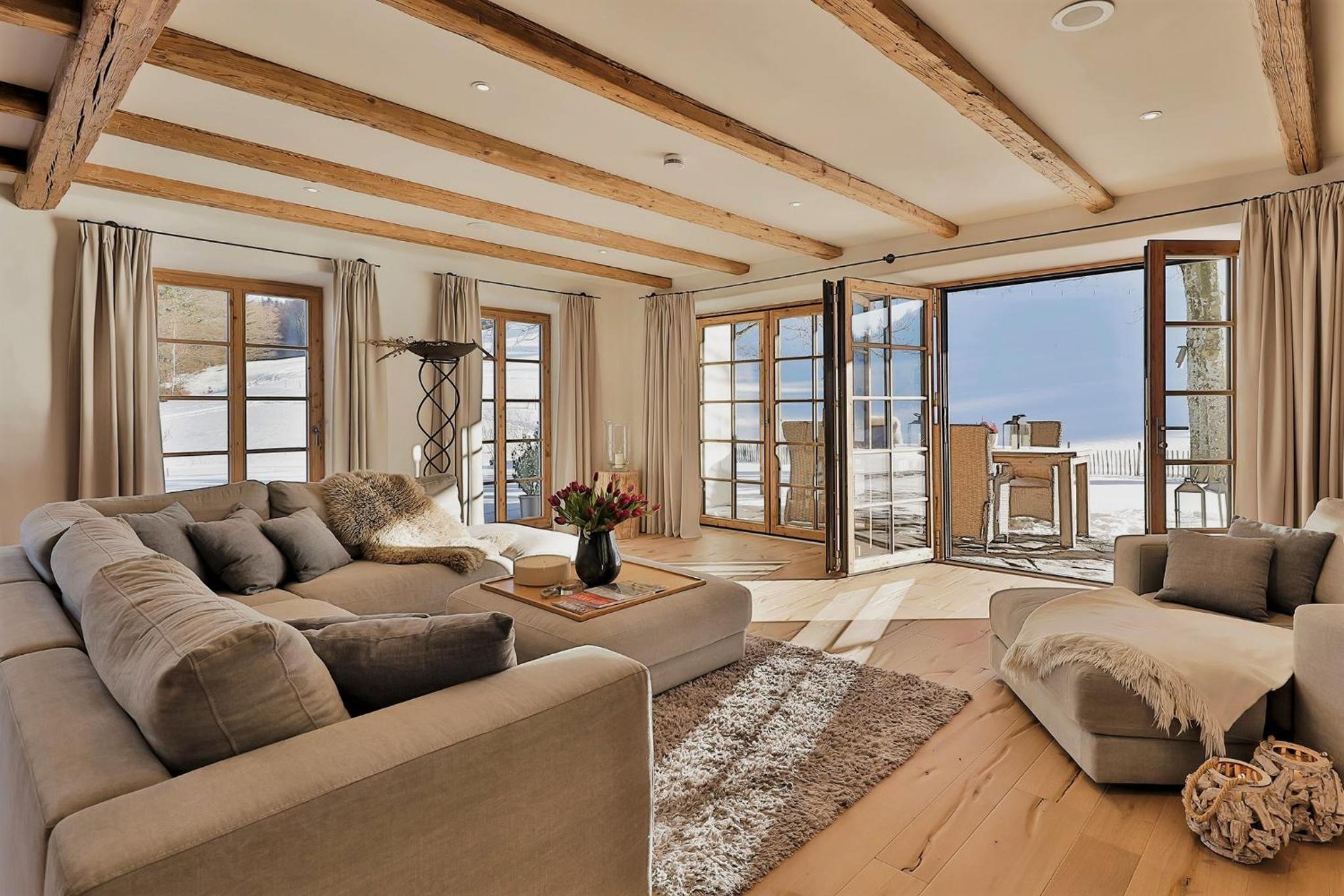 Superior Chalet