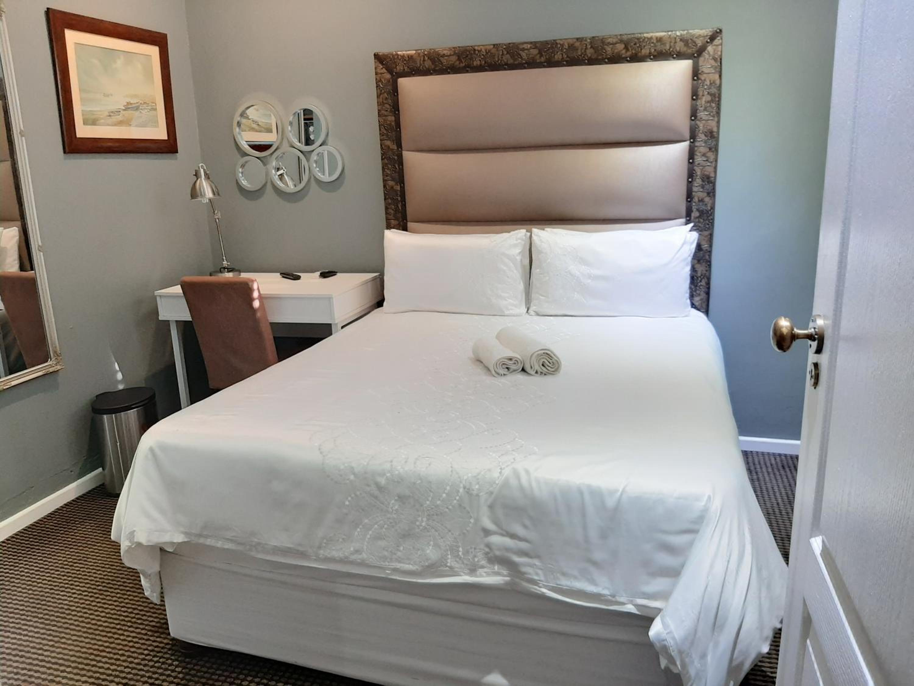 Double Room - Photo 1