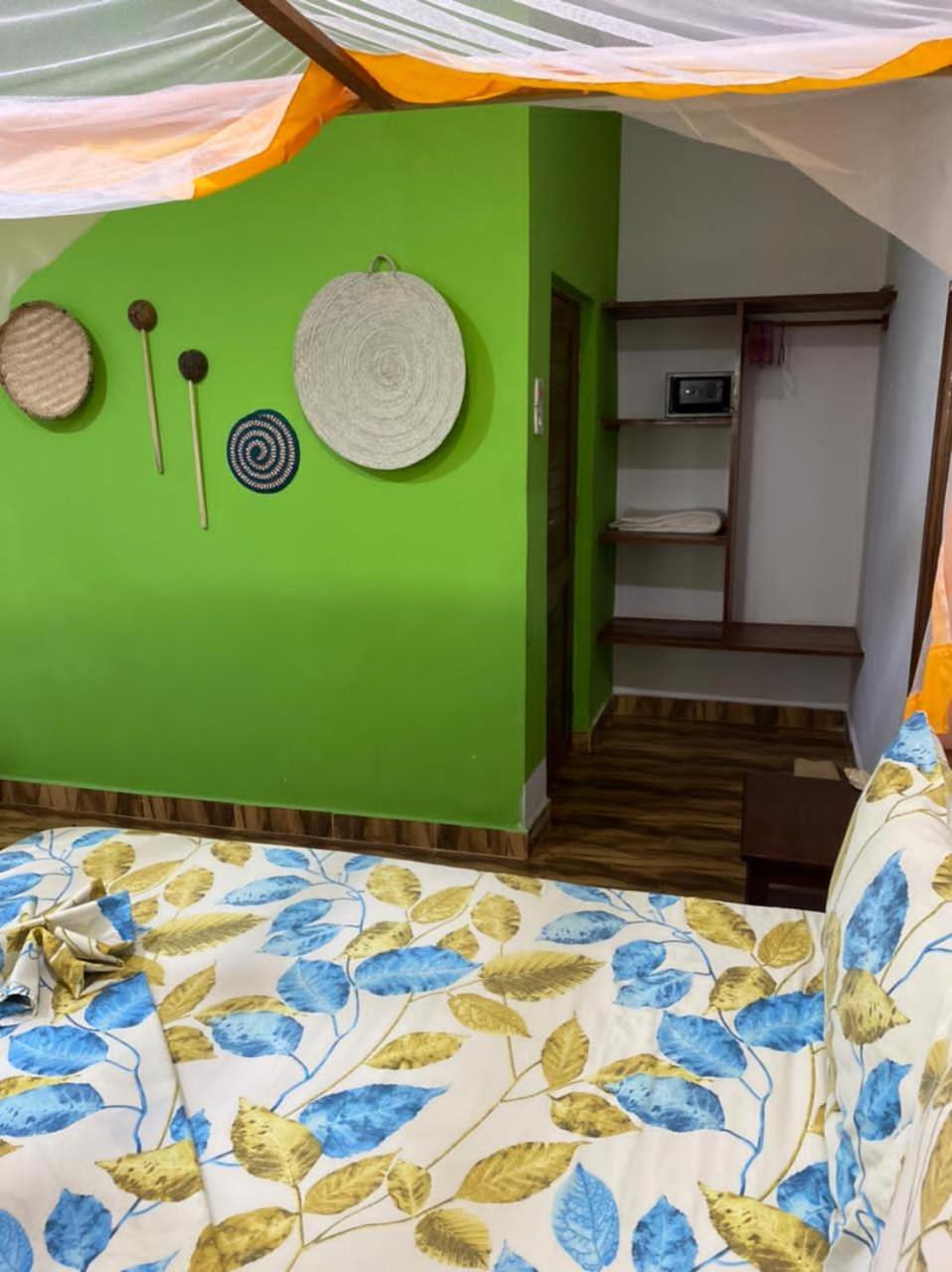 Double Room with Garden View - Photo 1
