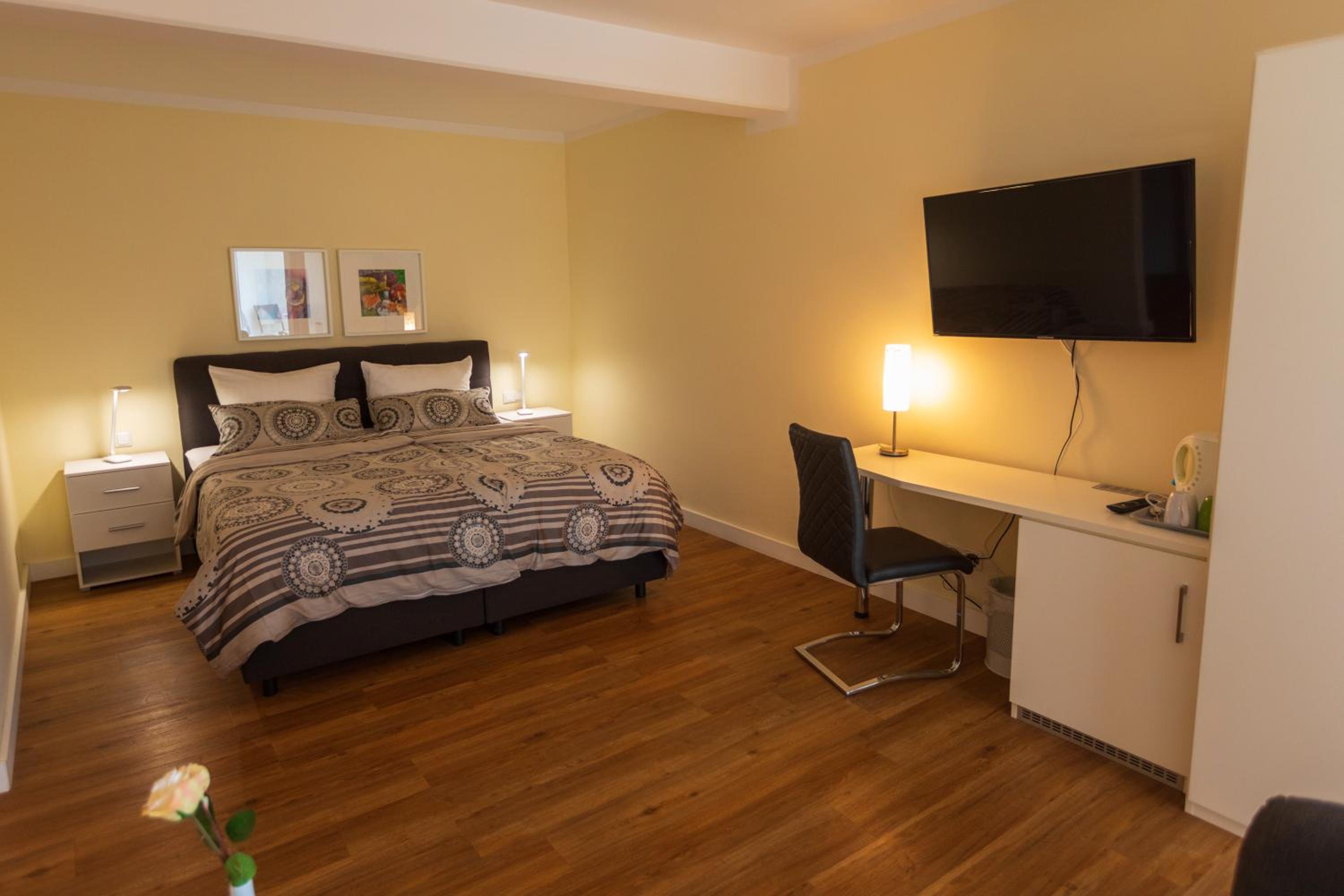 Superior King Room photo 2