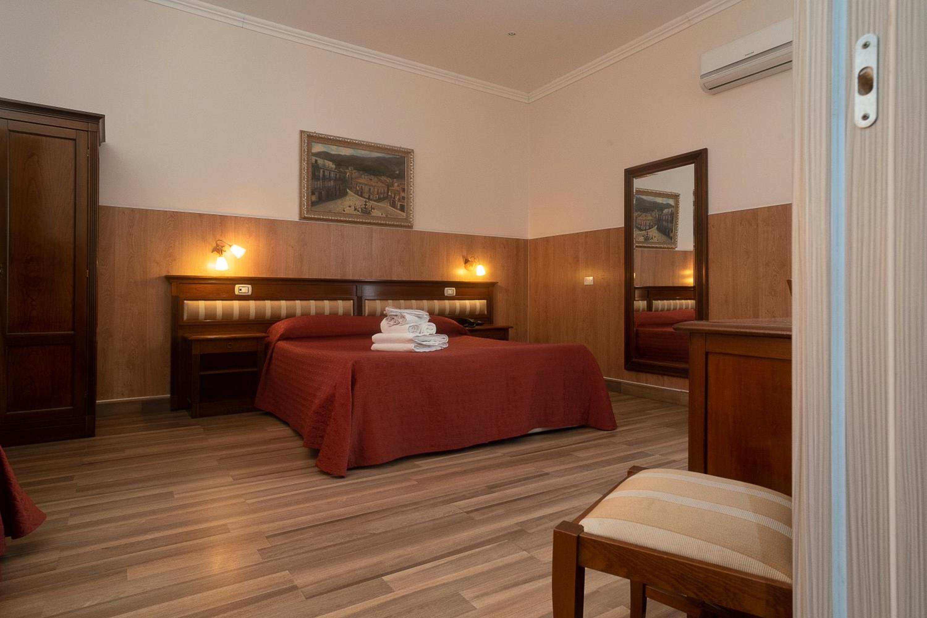 Executive Double or Twin Room photo 2