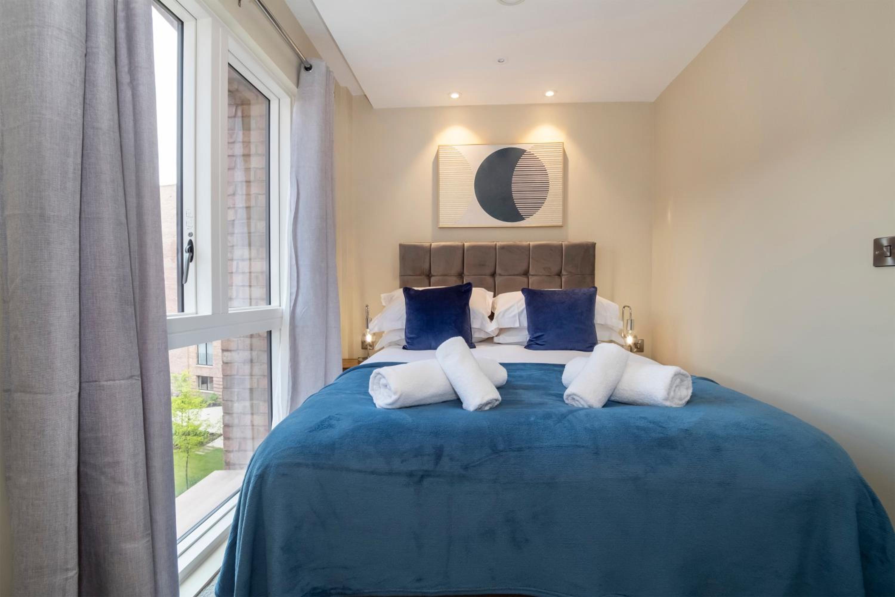 Large Double Room