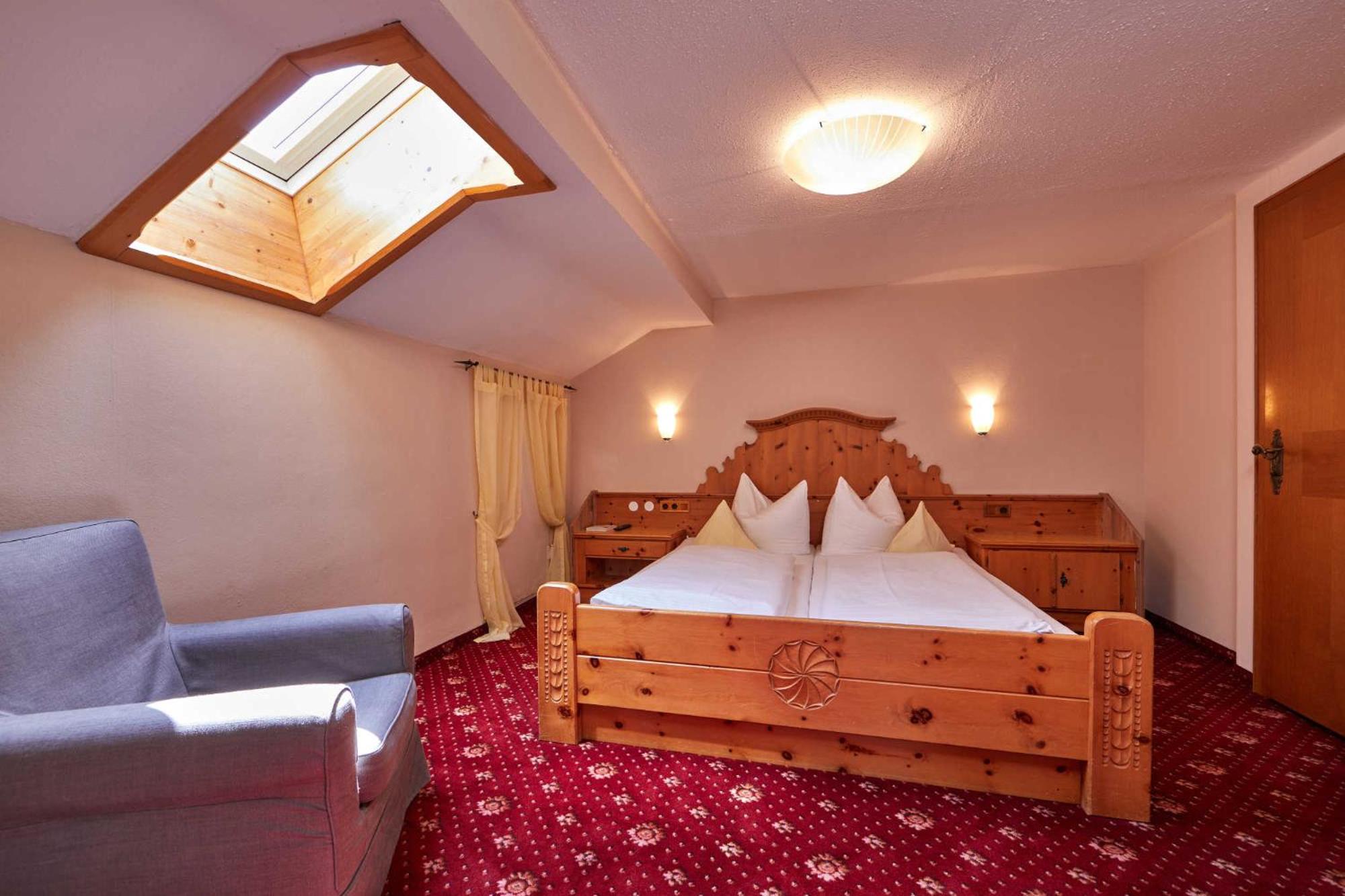 Budget Double Room photo 1