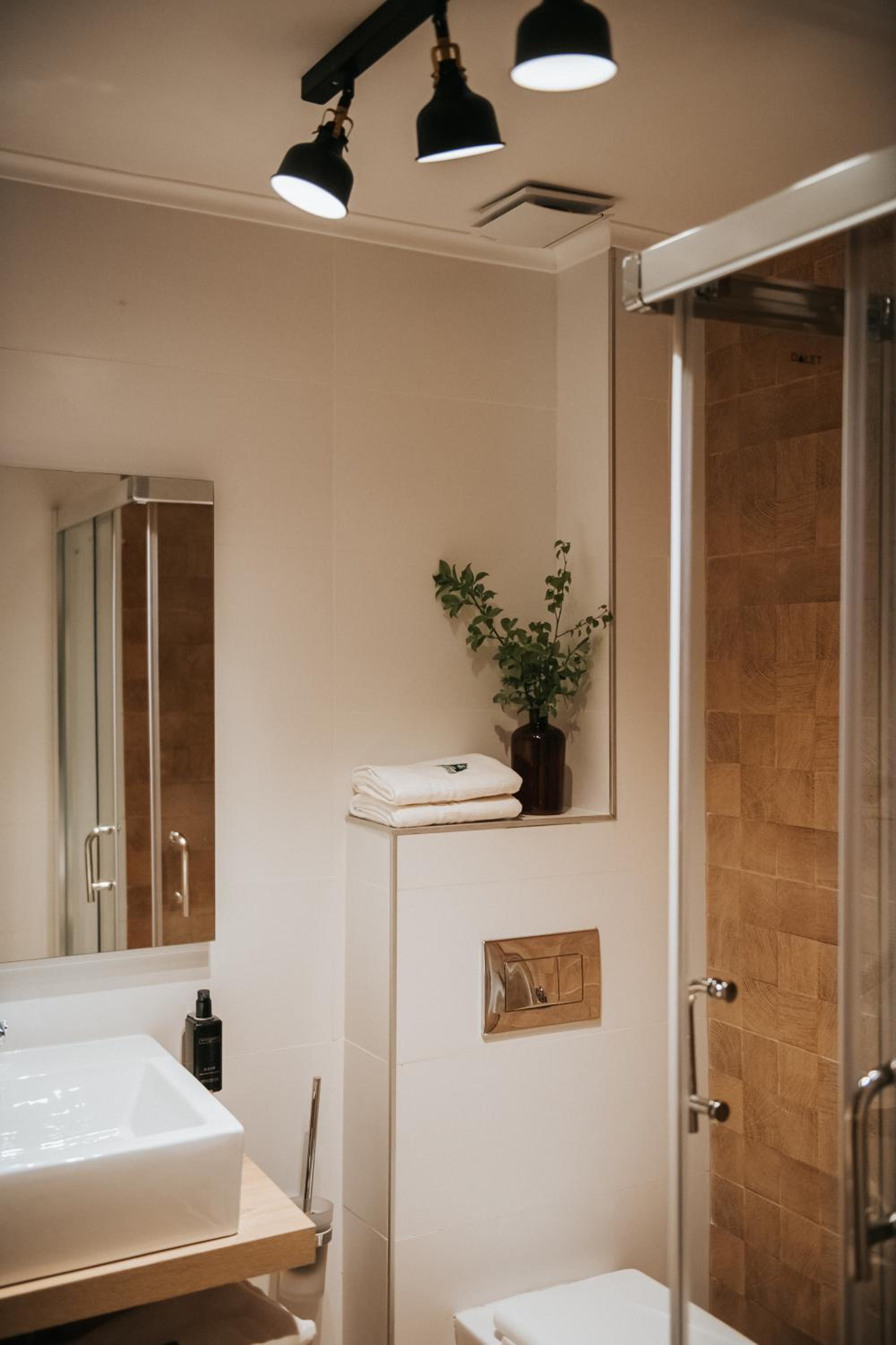 Family Suite with Balcony photo 2