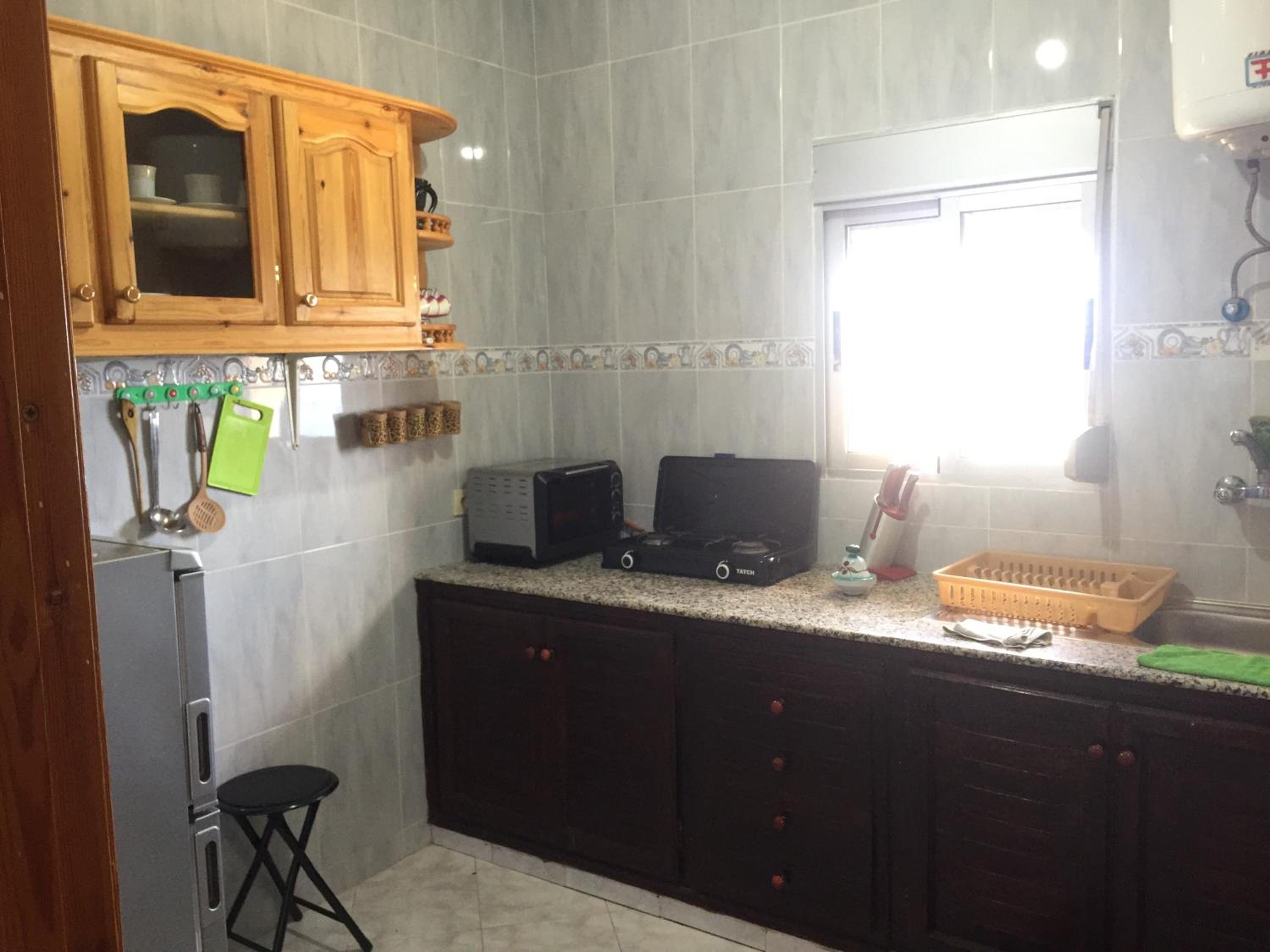 Two-Bedroom House - Photo 2