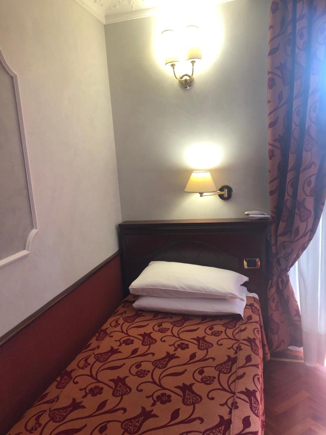 Standard Single Room photo 2
