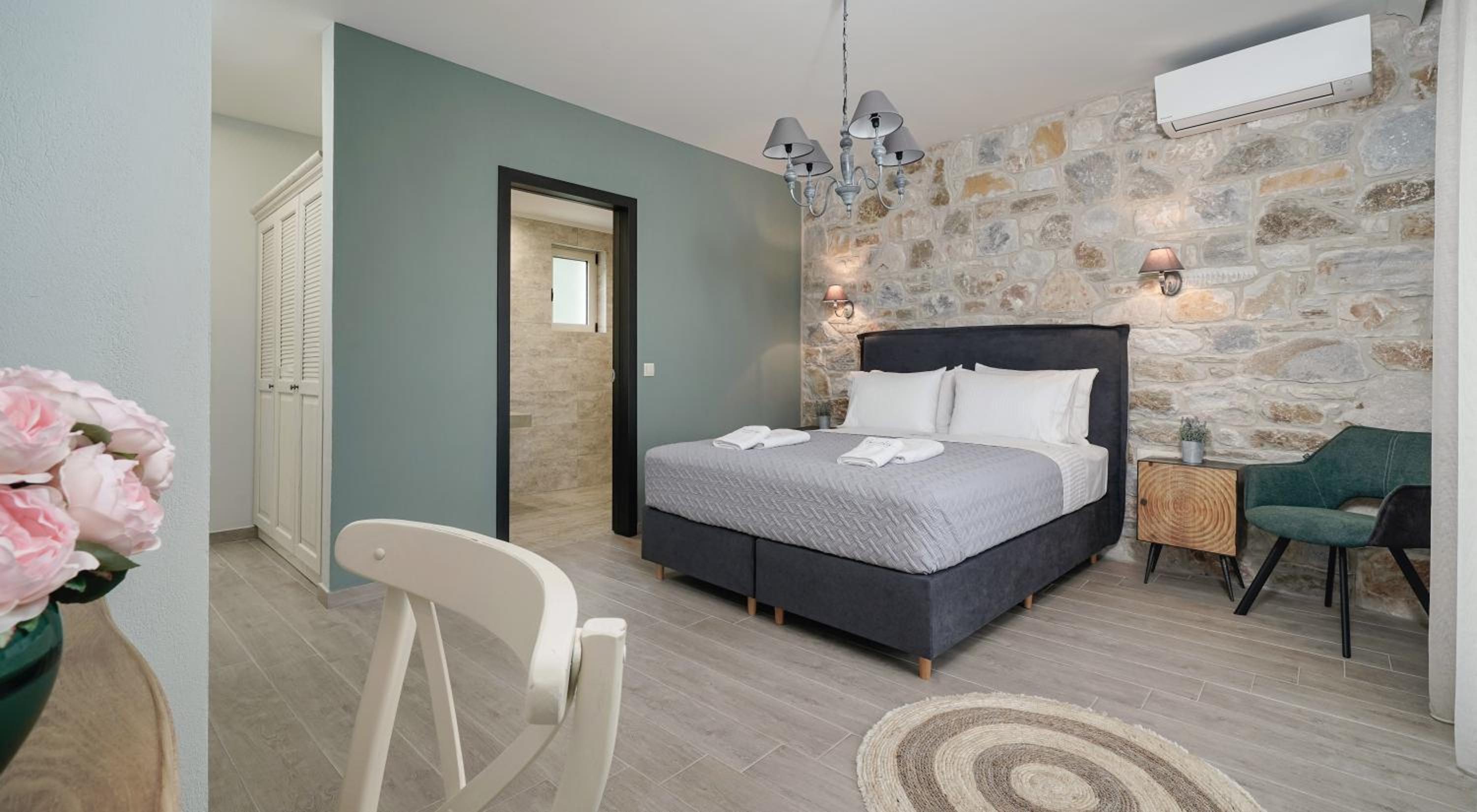 Junior Suite with Sea View photo 2