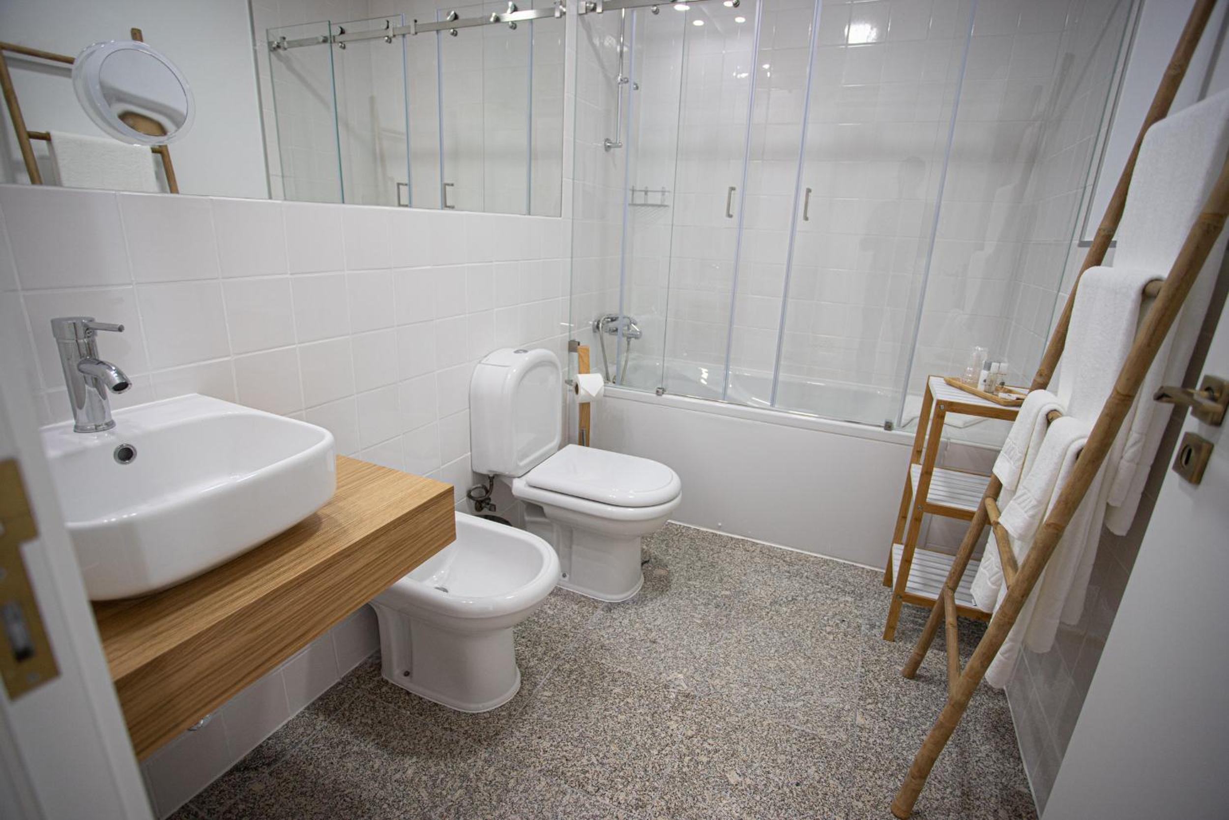 Deluxe Double Room - Photo 4