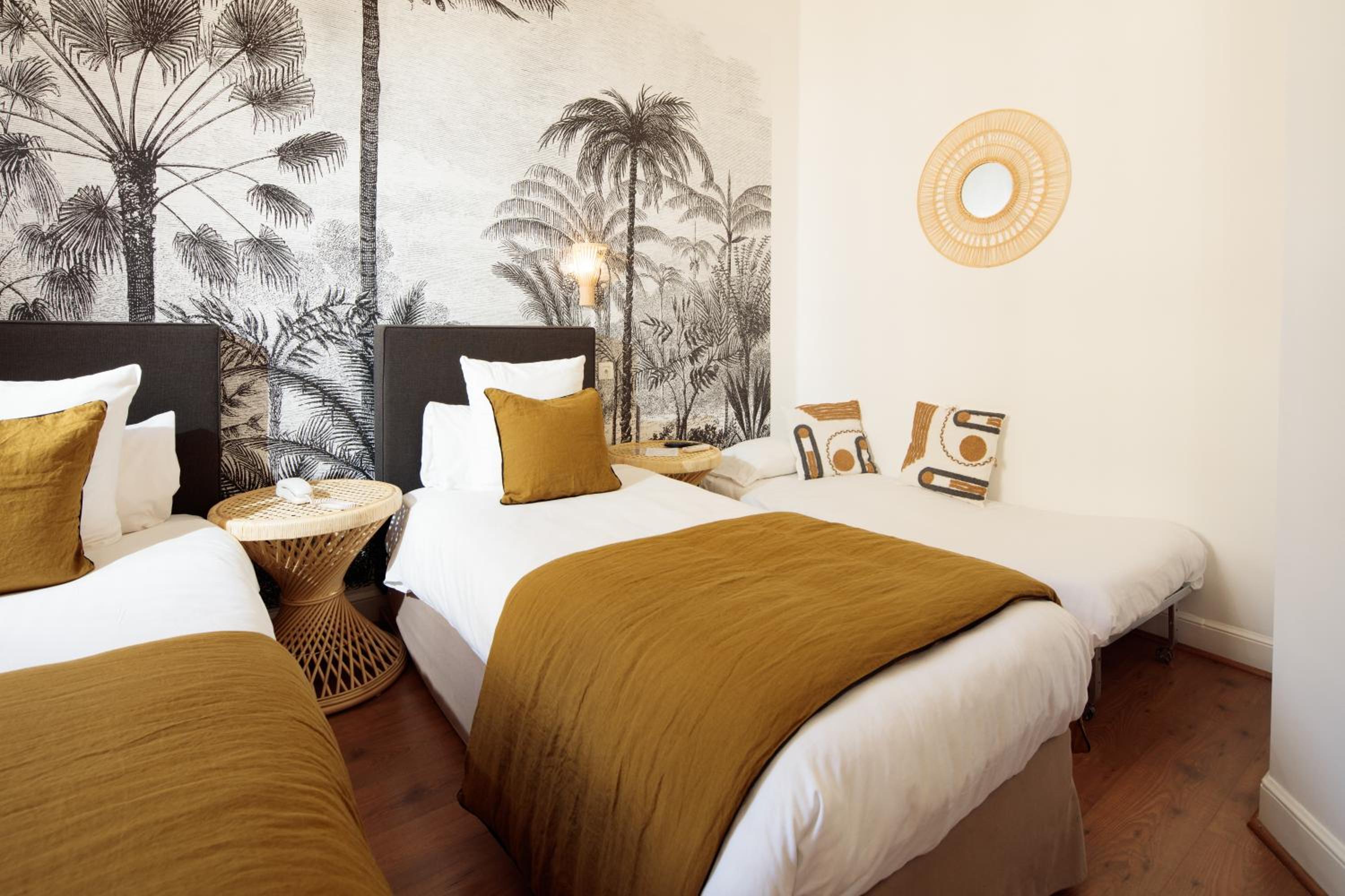 Superior Triple Room - Photo 3