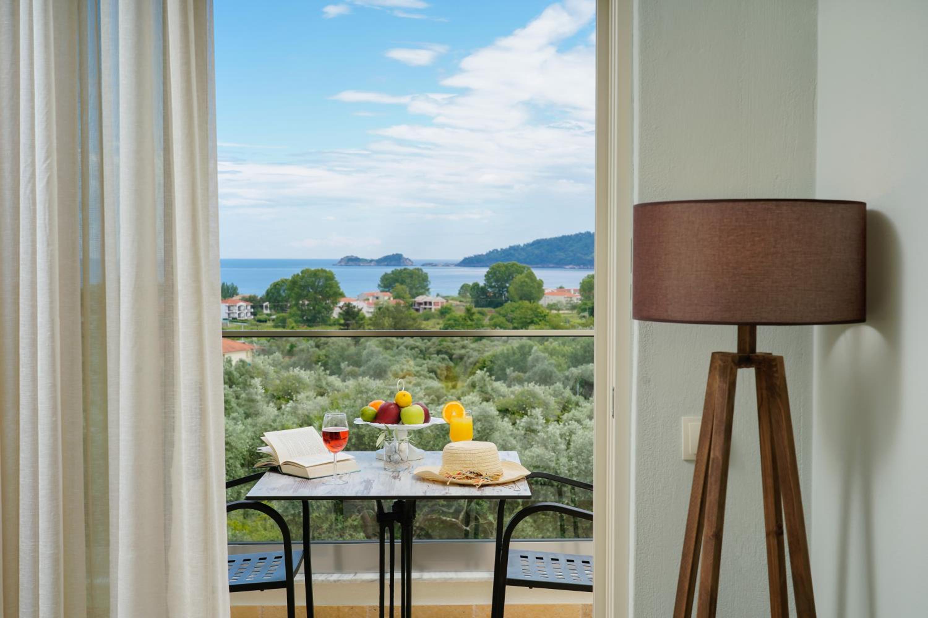 Double Room with Sea View photo 2