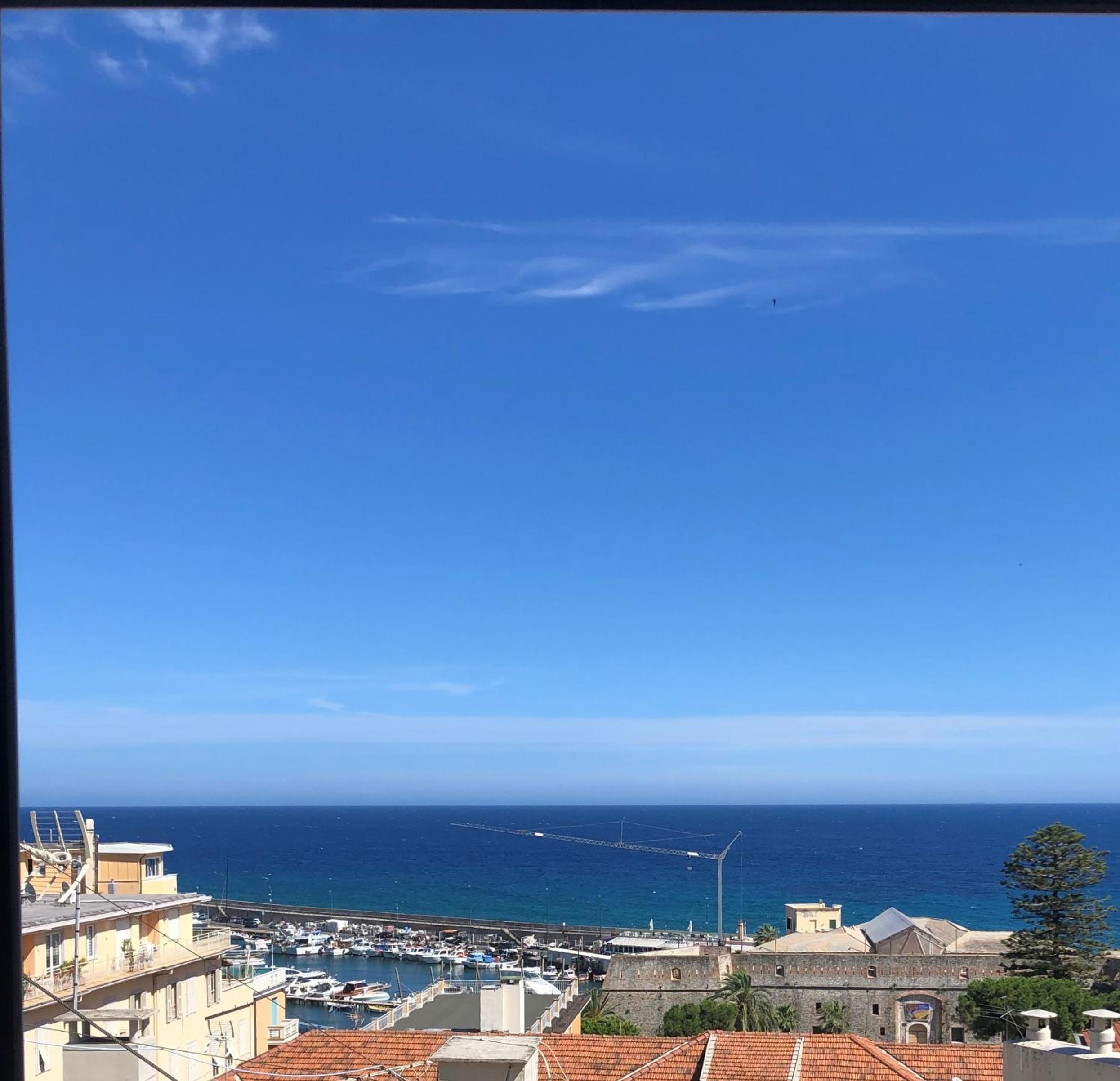 Double Room with Sea View - Photo 2