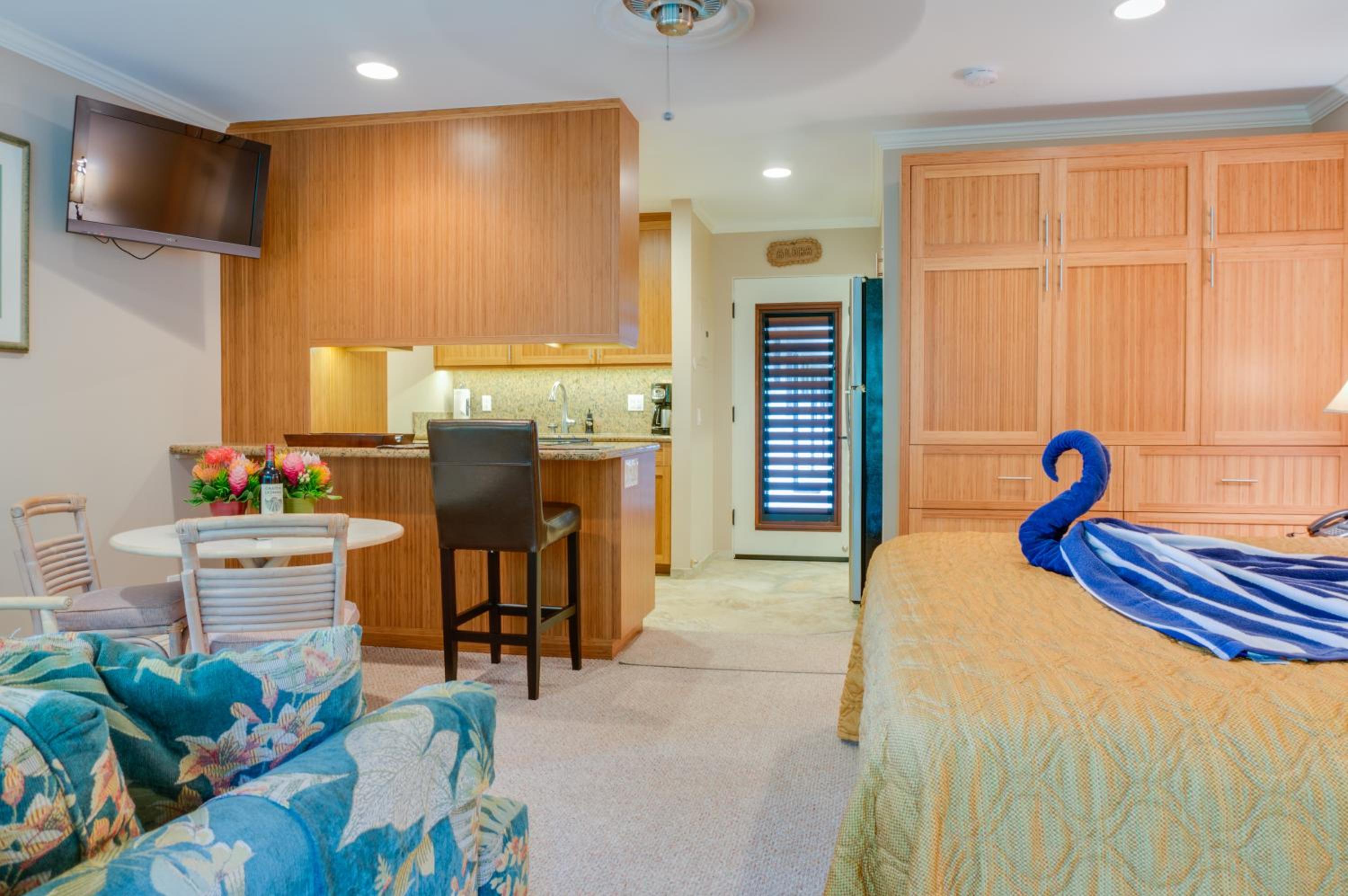 Double Room with Partial Ocean View photo 1