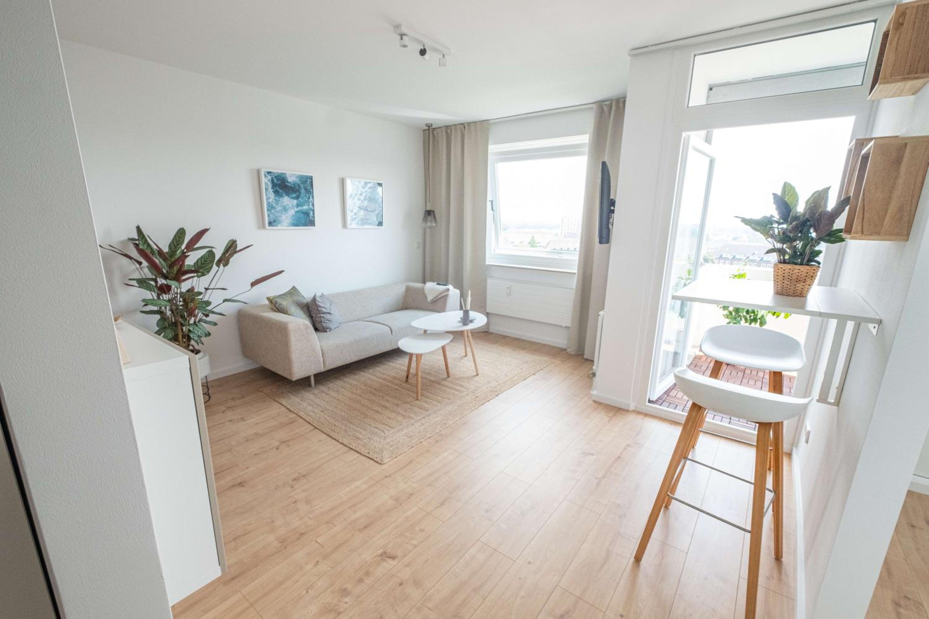 One-Bedroom Apartment photo 2