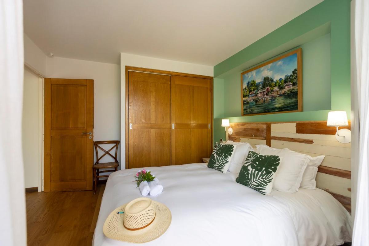 Family Room with Sea View photo 3