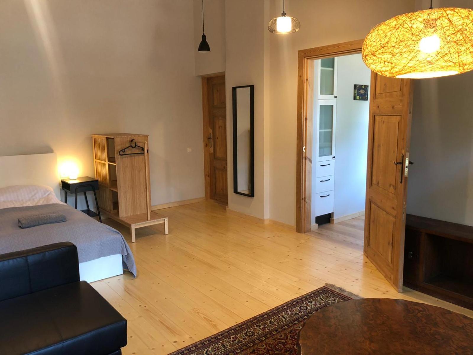 Apartment with Balcony photo 1