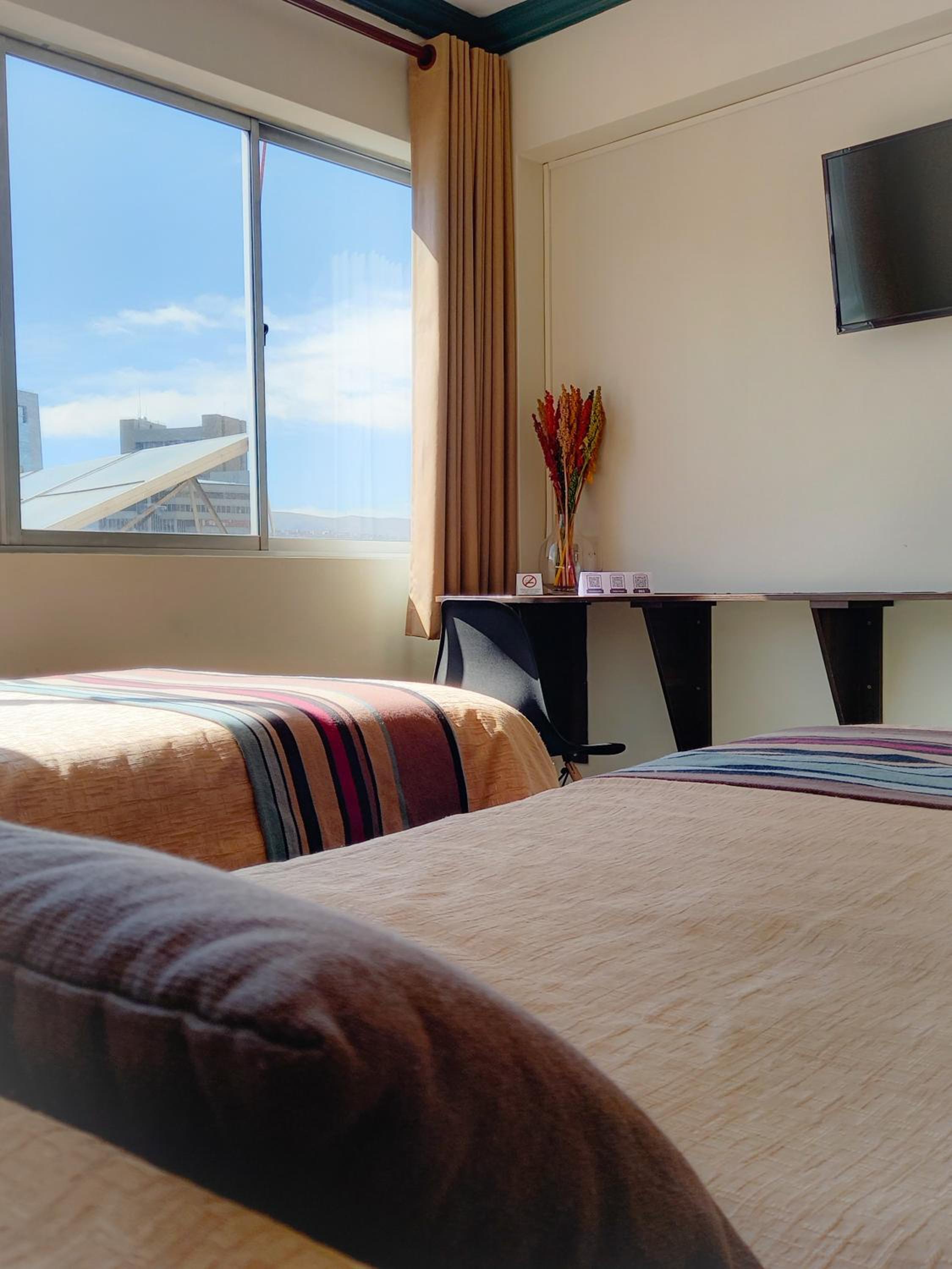  Deluxe Twin Room with City View