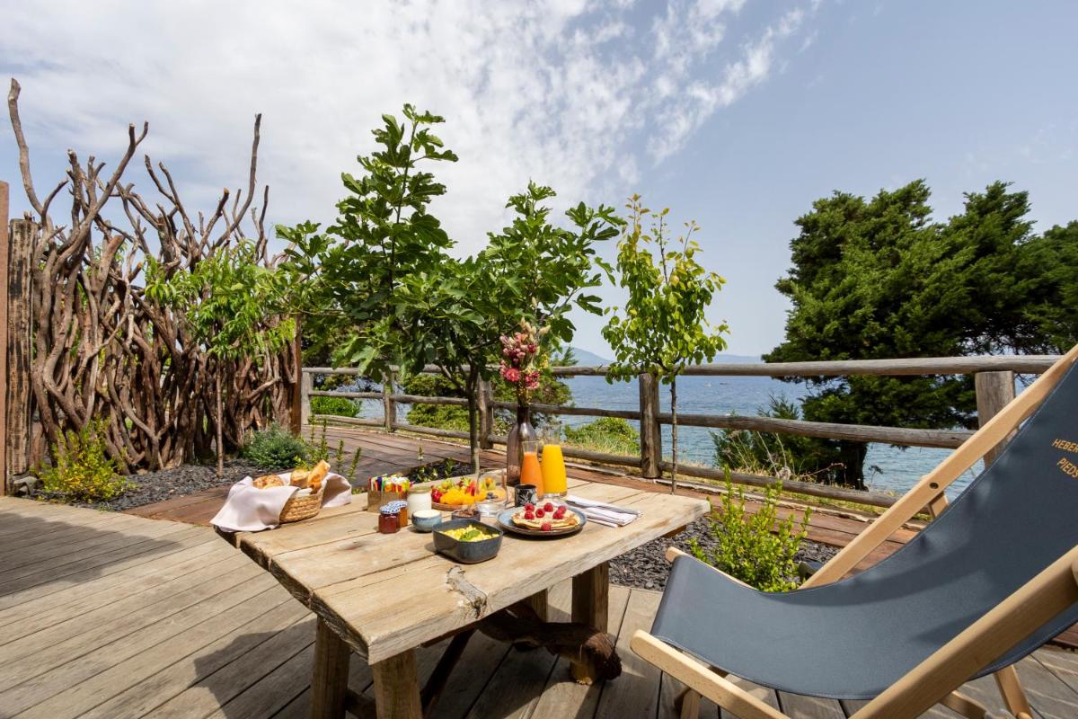 Deluxe Double Room with Sea View photo 3