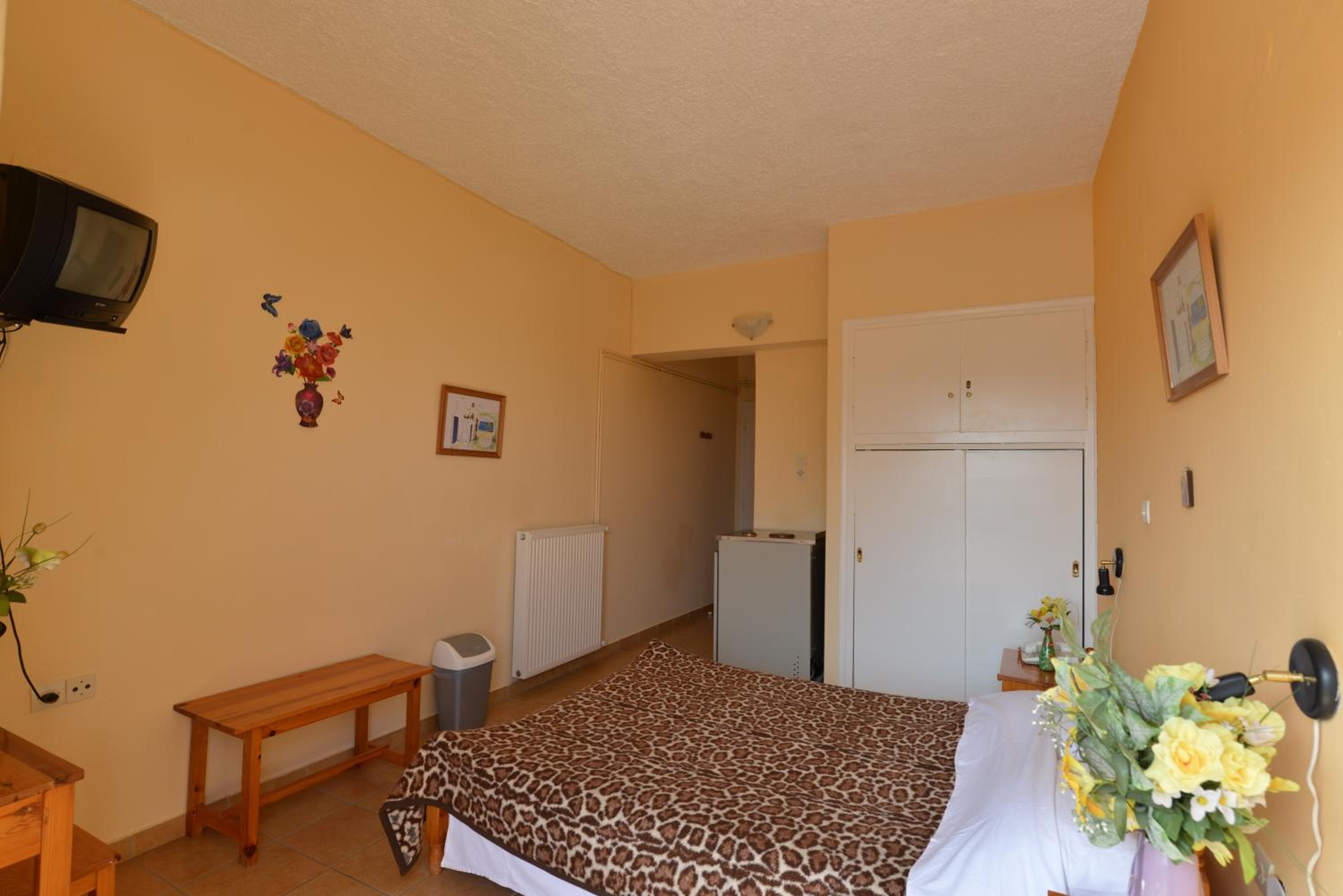 Double Room with Balcony - Ground Floor