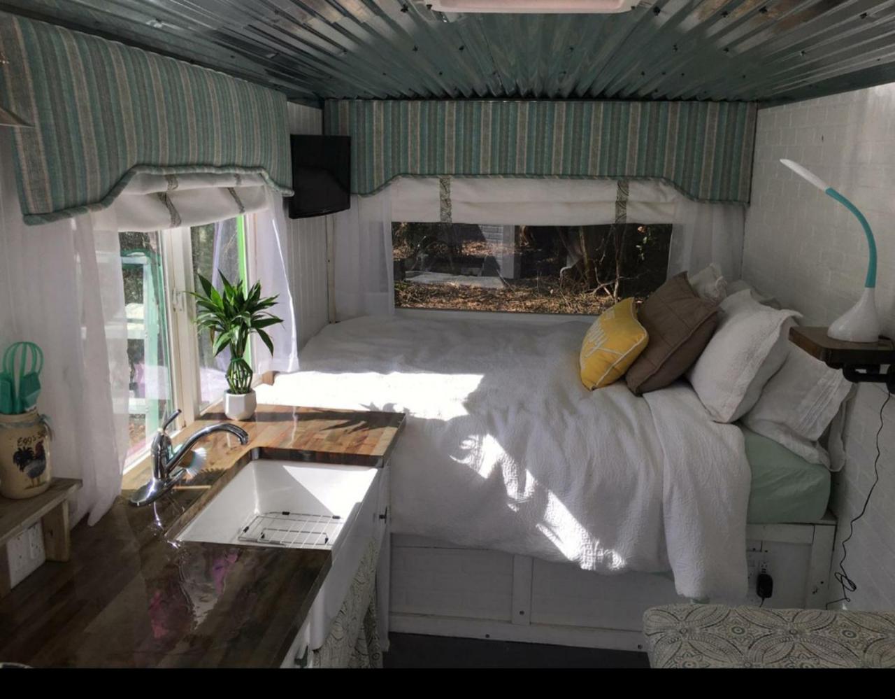 Standard Bungalow - Photo 1