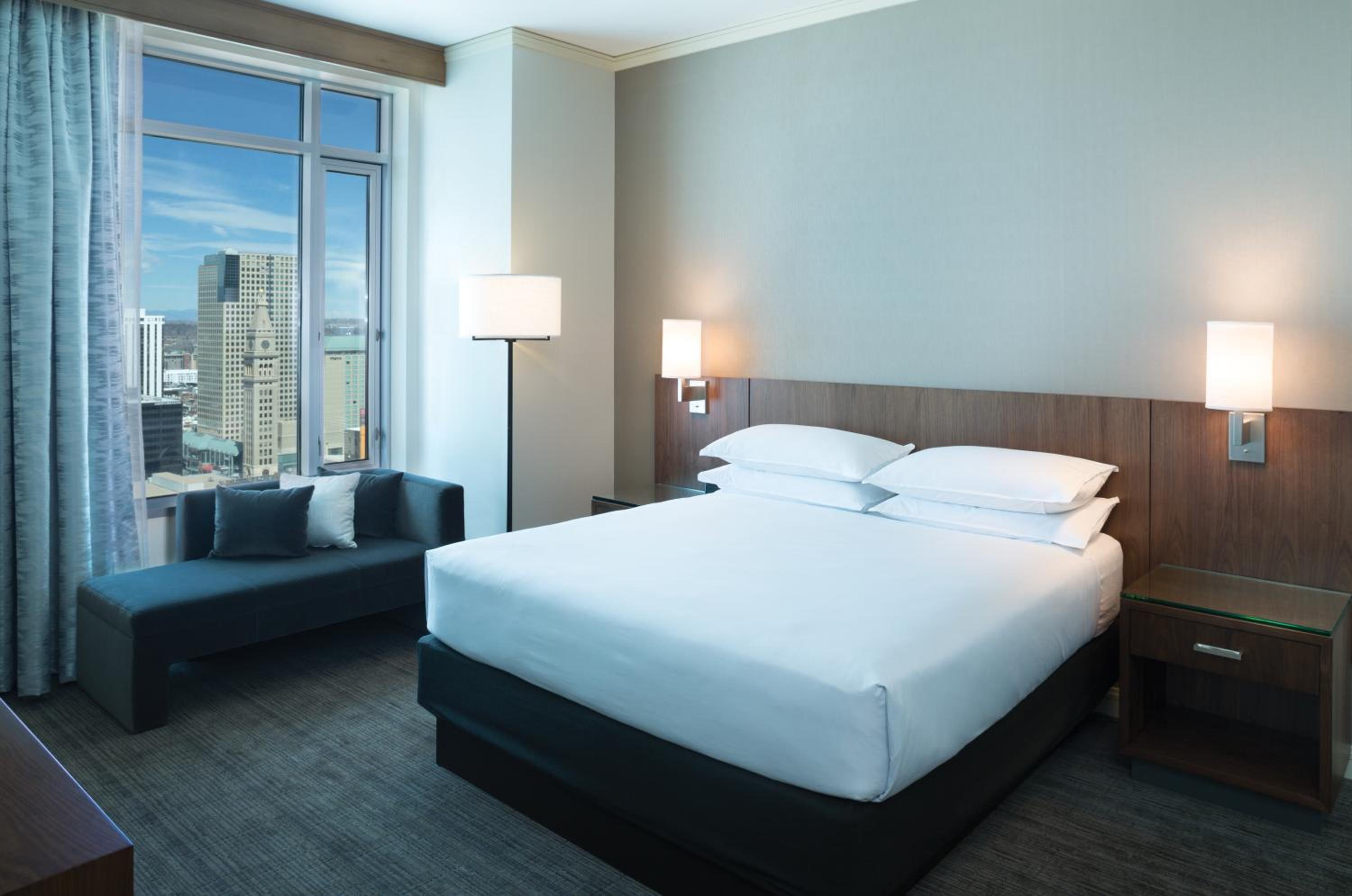 King Room with City View