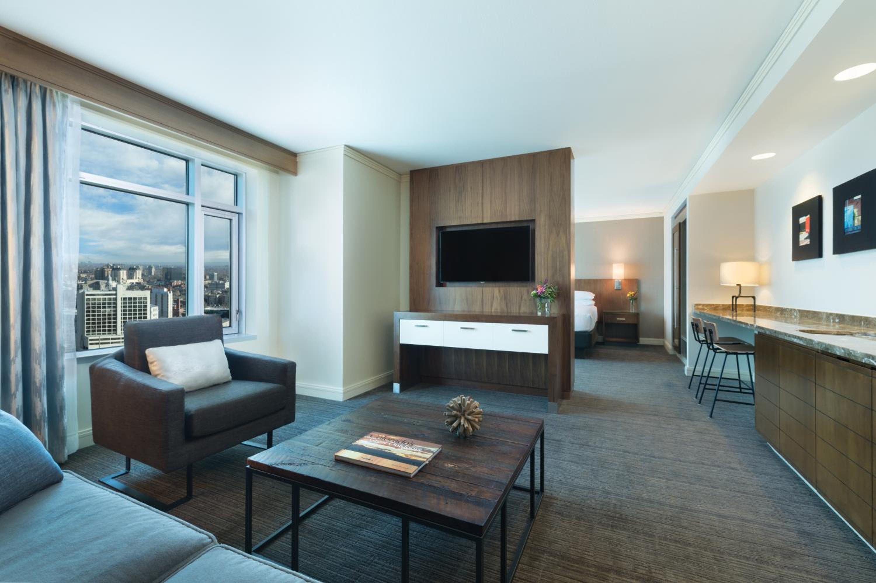 Quadruple Room with City View