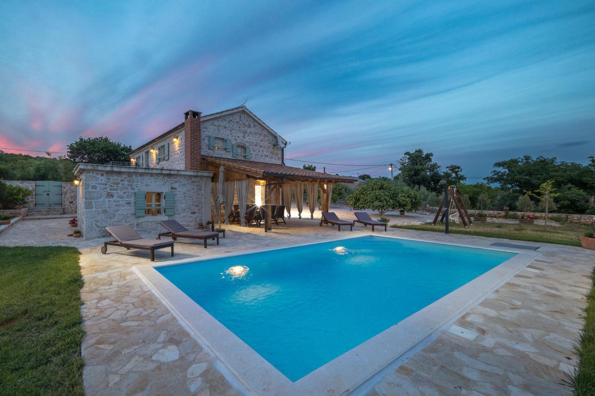 Villa with Private Pool photo 2