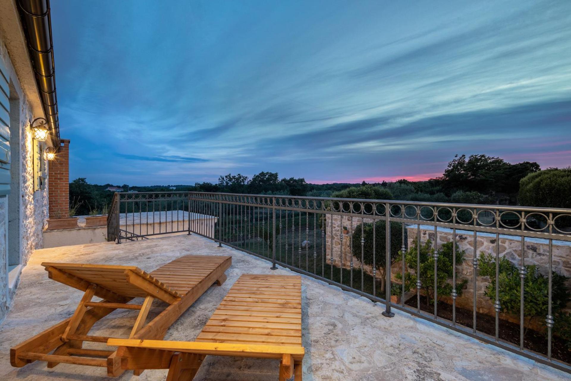 Villa with Private Pool photo 3