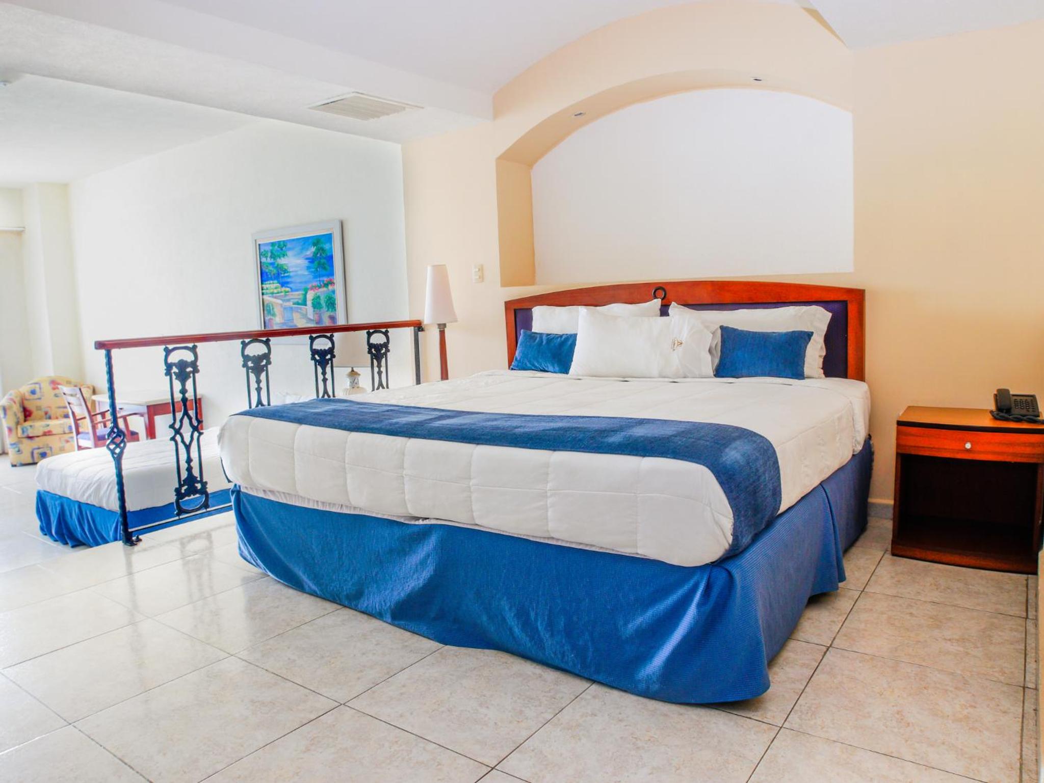 Suite With Sea View photo 1