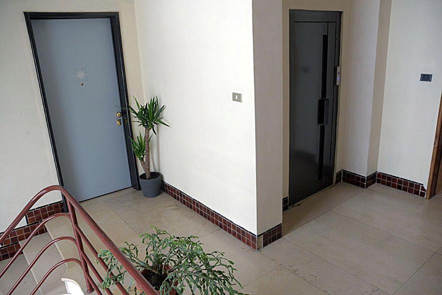 Two-Bedroom House photo 3