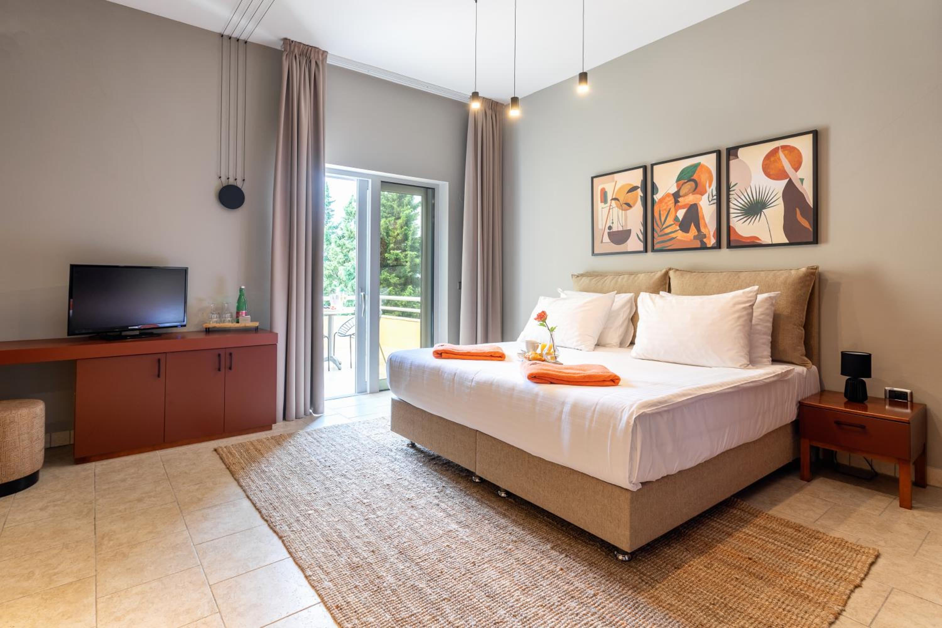 Superior Twin or Double Room - Photo 1
