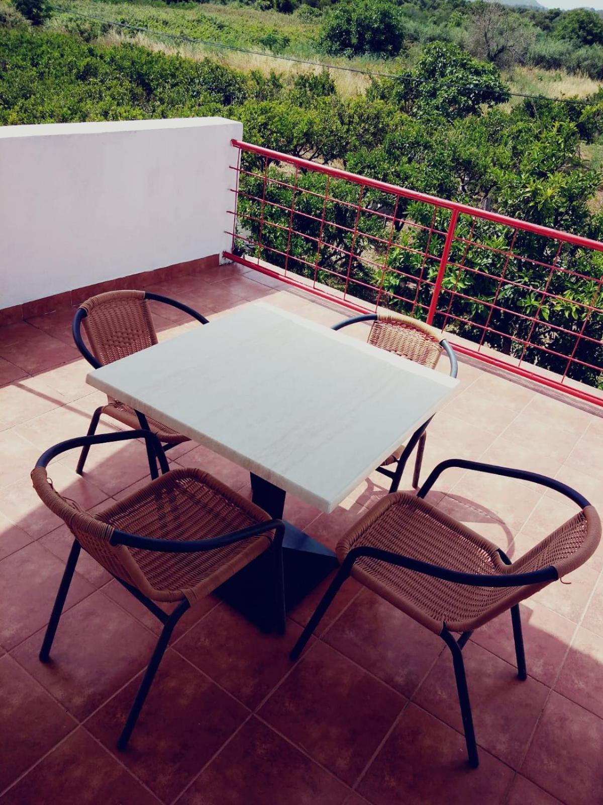 Apartment with Garden View photo 3
