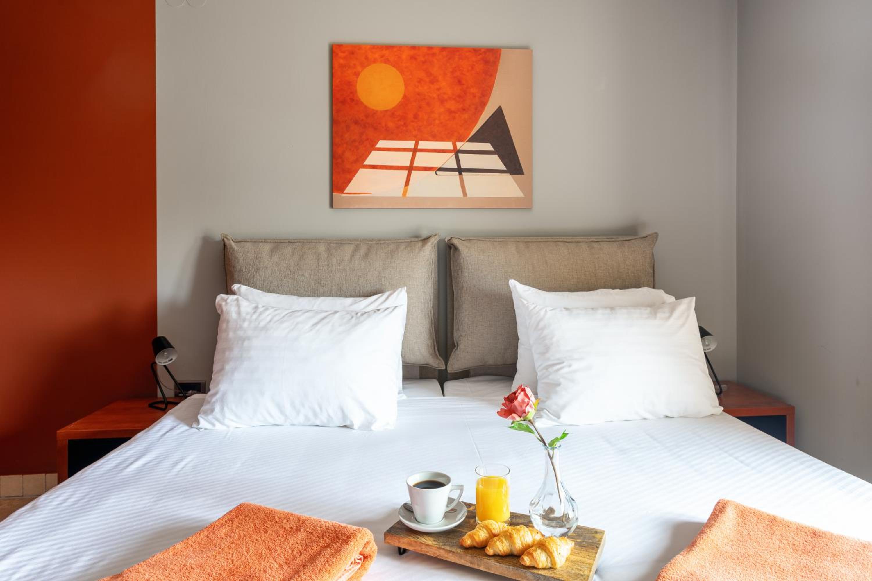 Standard Double or Twin Room - Annex - Photo 4