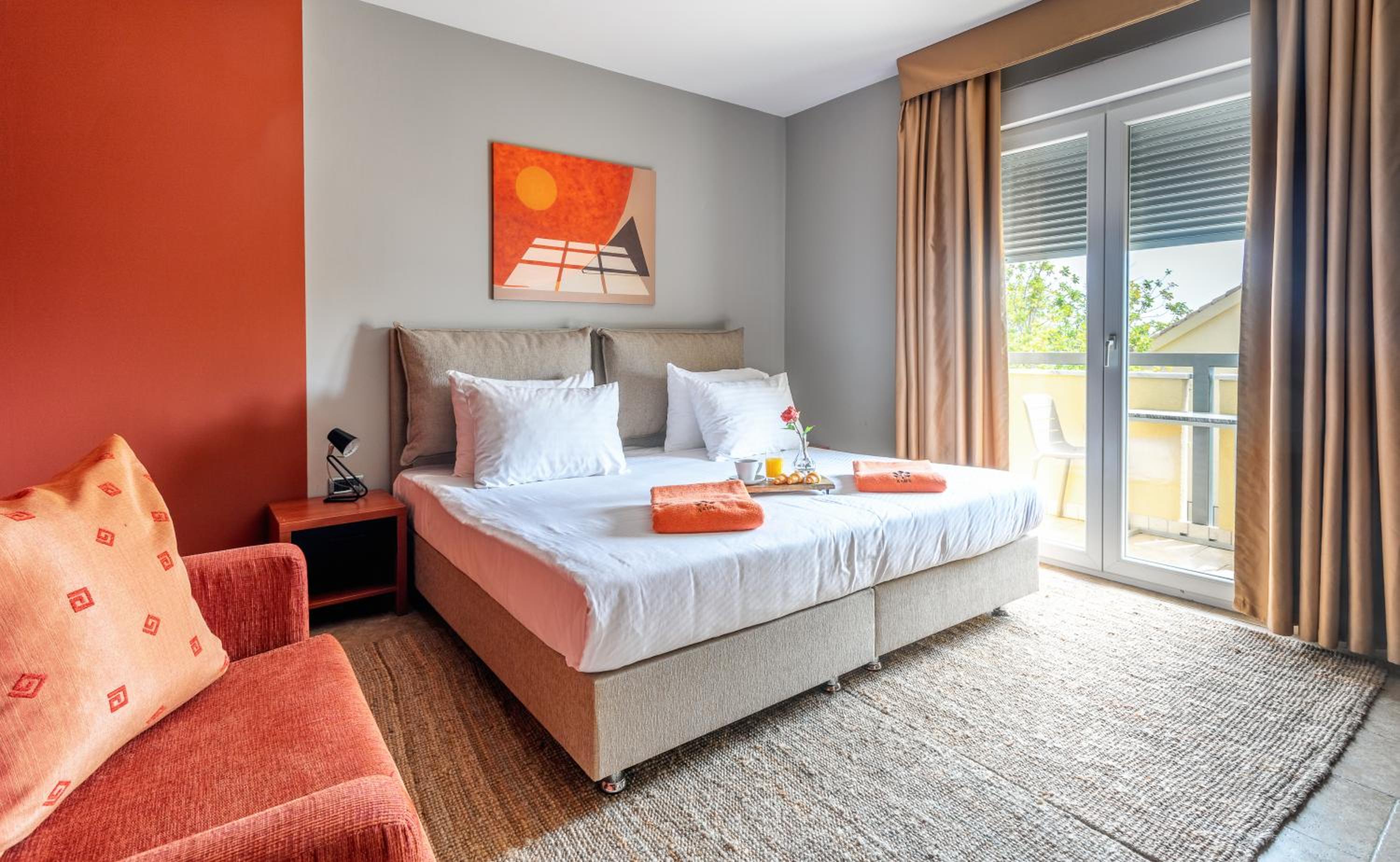 Standard Double or Twin Room - Annex - Photo 10