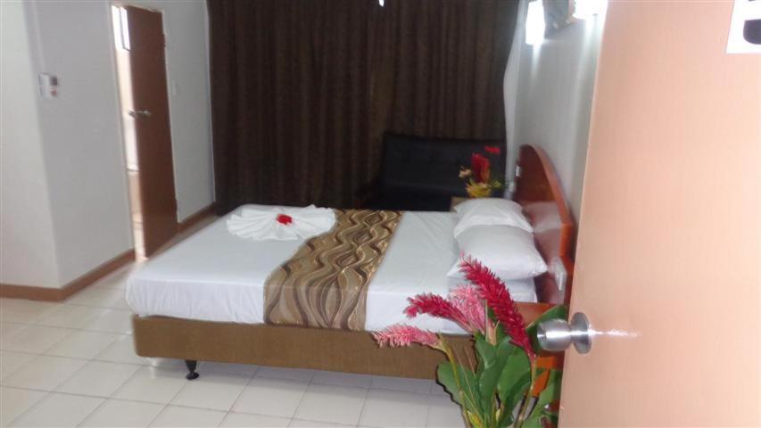 Superior Double or Twin Room - Photo 8