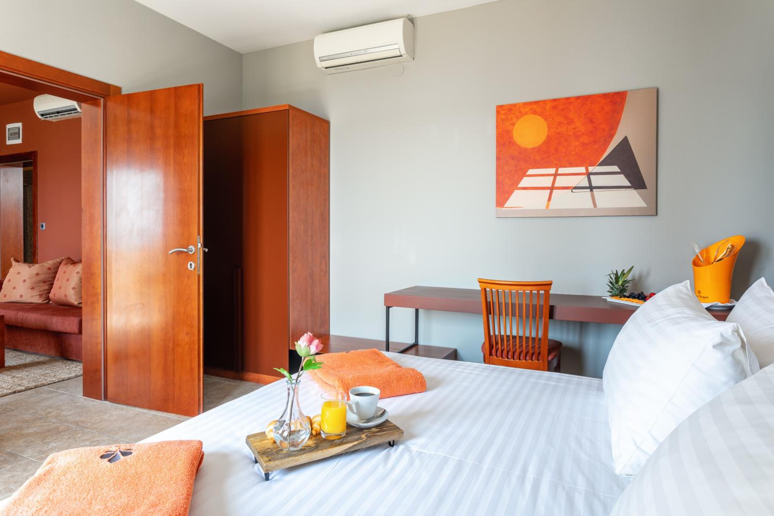 Superior Double or Twin Room - Annex - Photo 11
