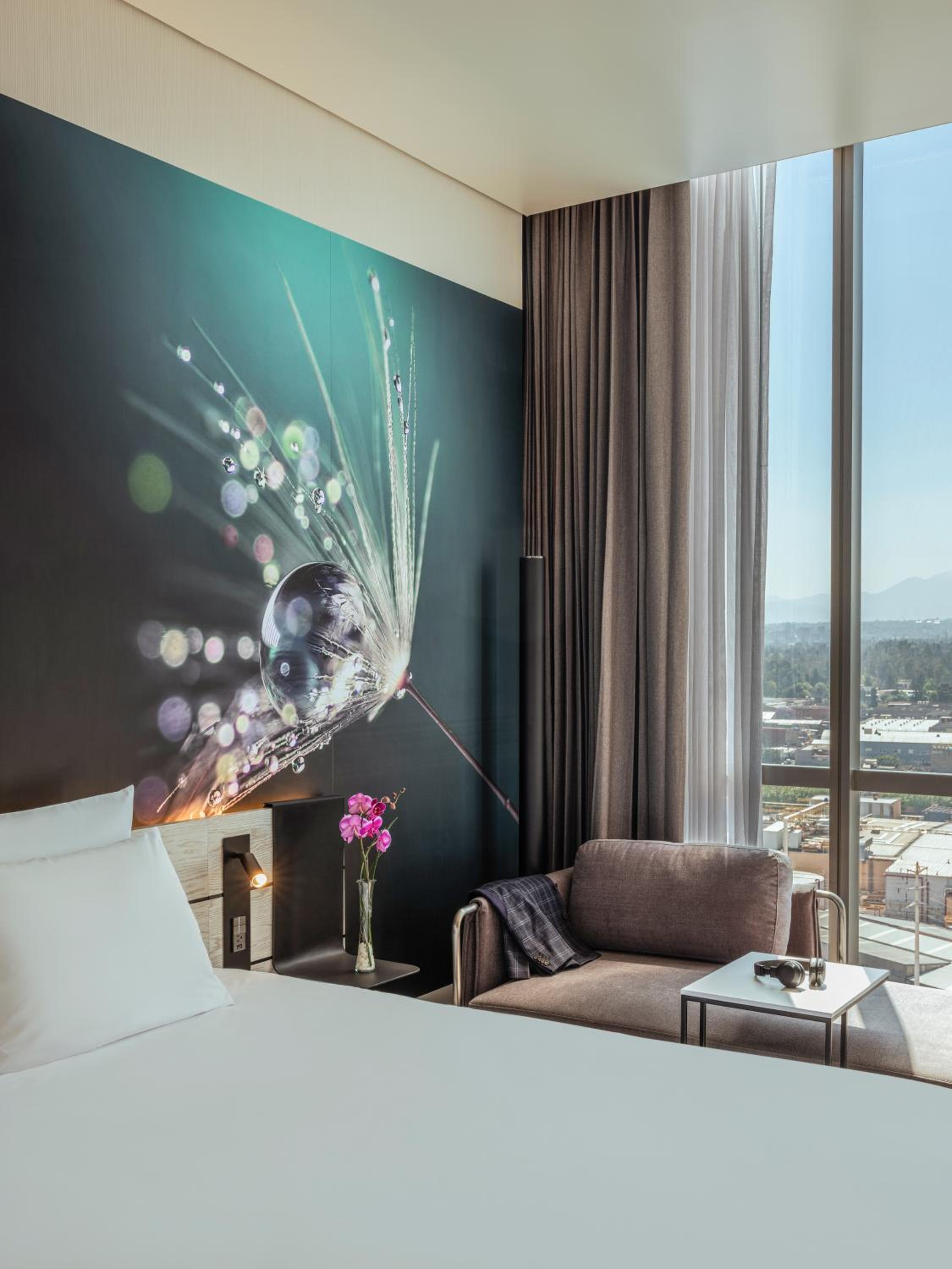 Superior King Room - Photo 2