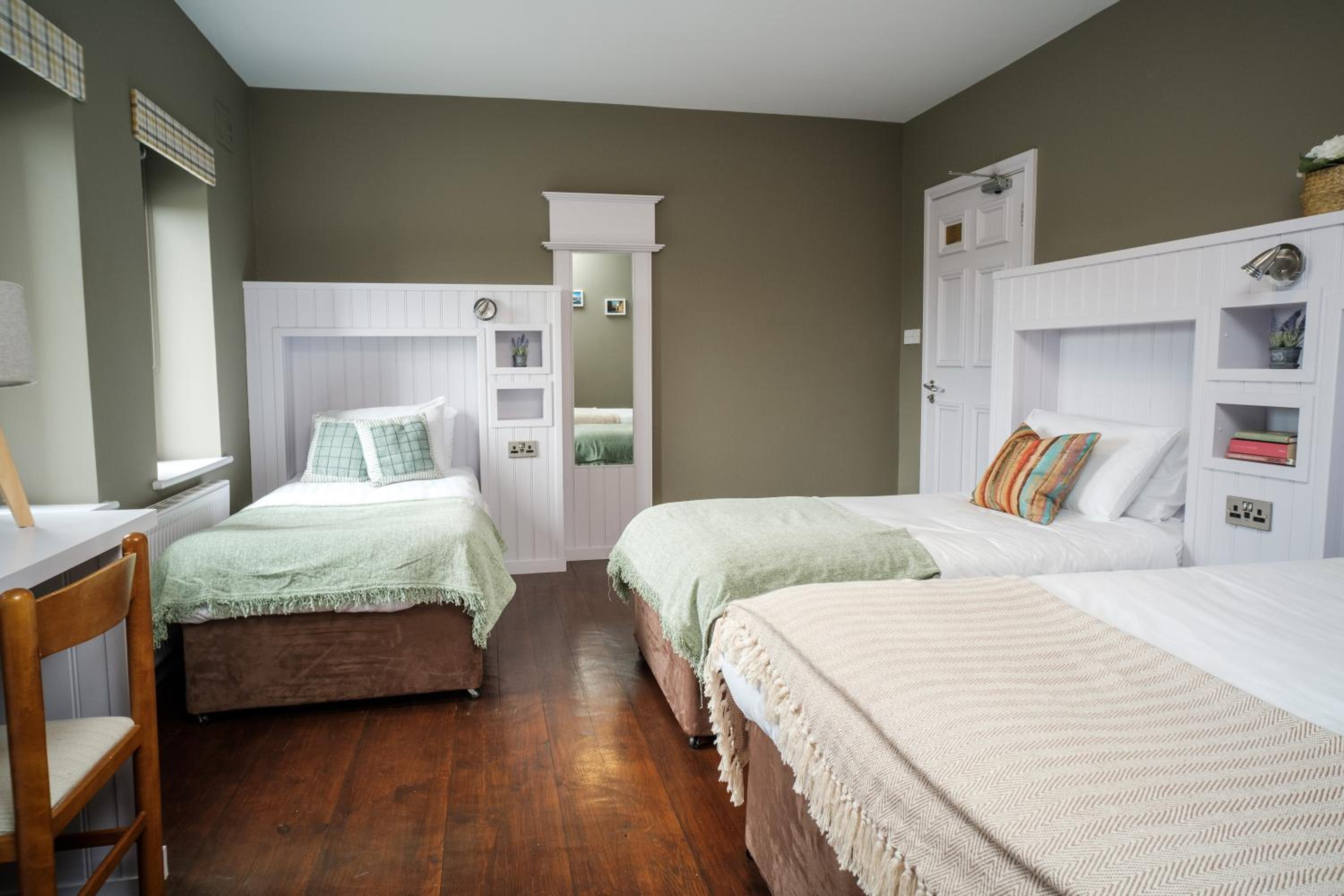 Triple Room - Photo 2