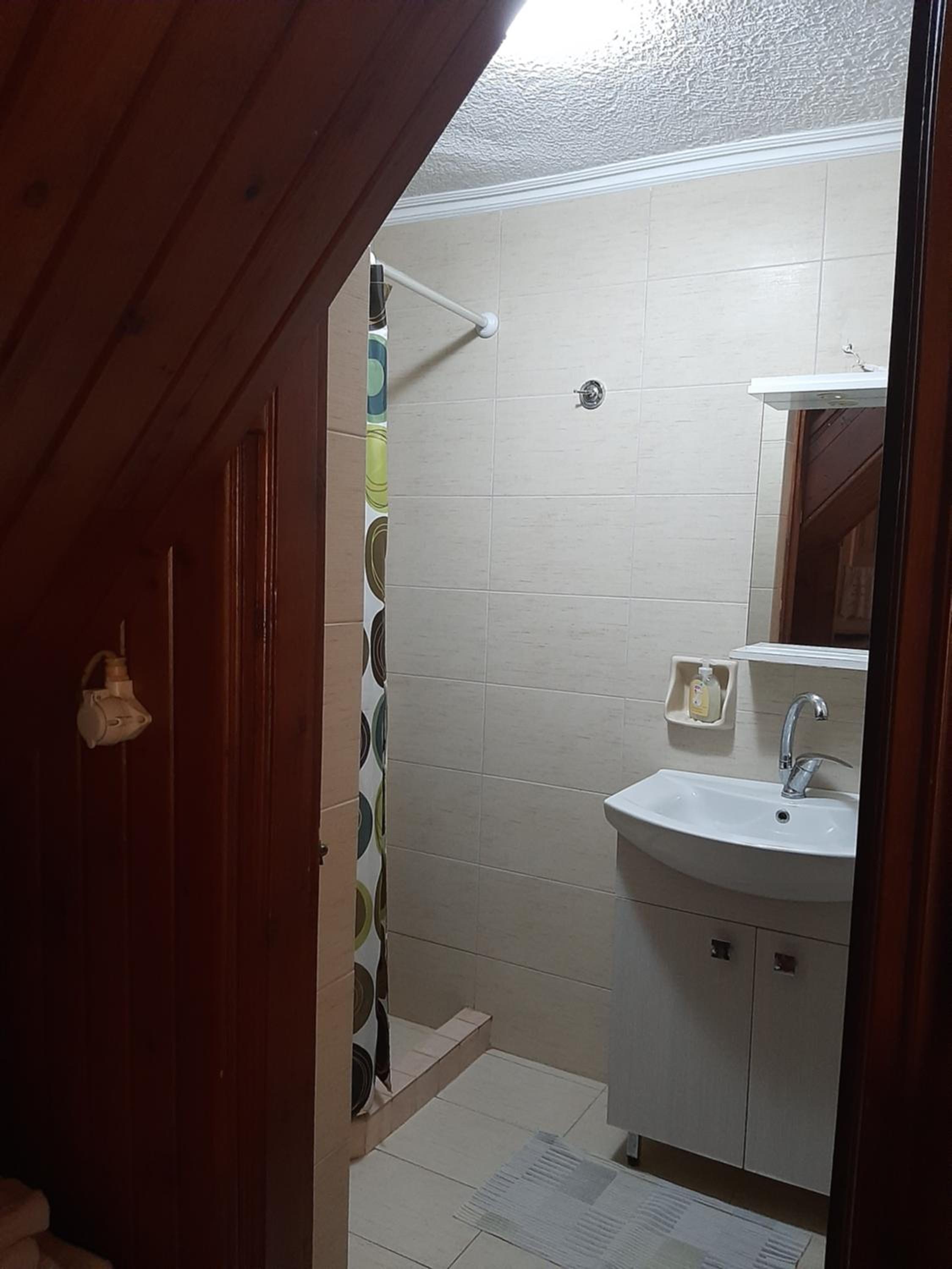 Two-Bedroom Apartment - Photo 3