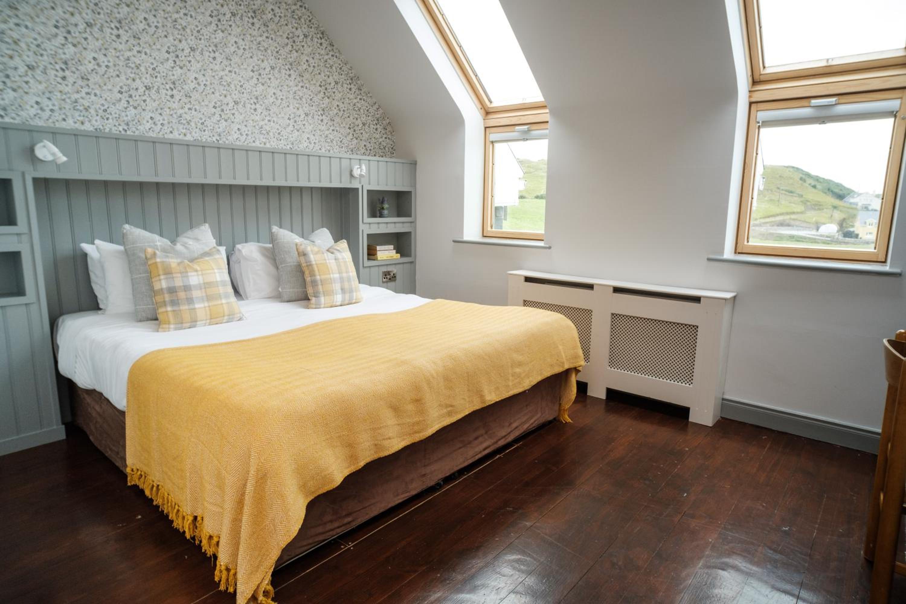 Double Room - Photo 3