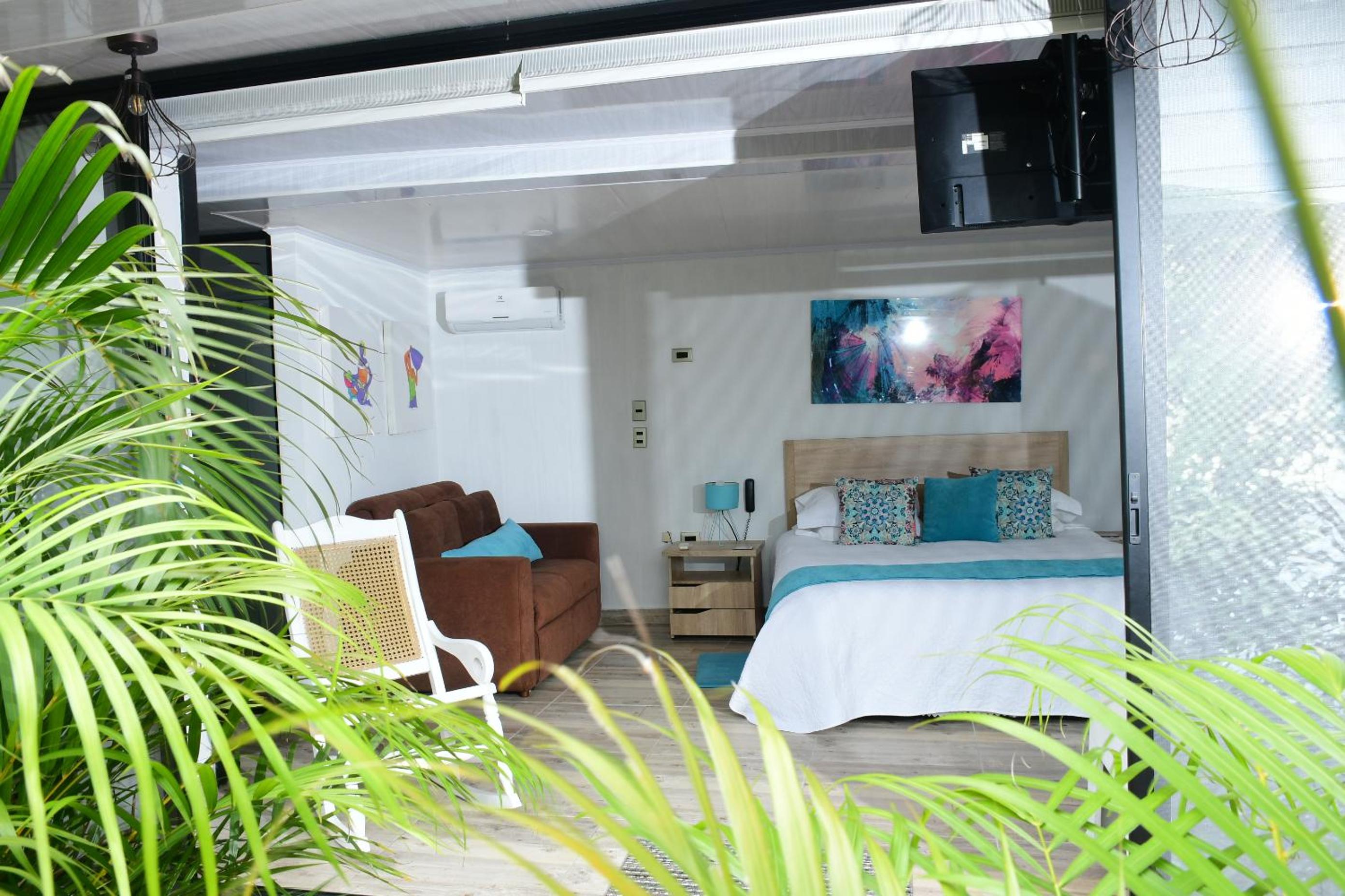 Standard Suite photo 2
