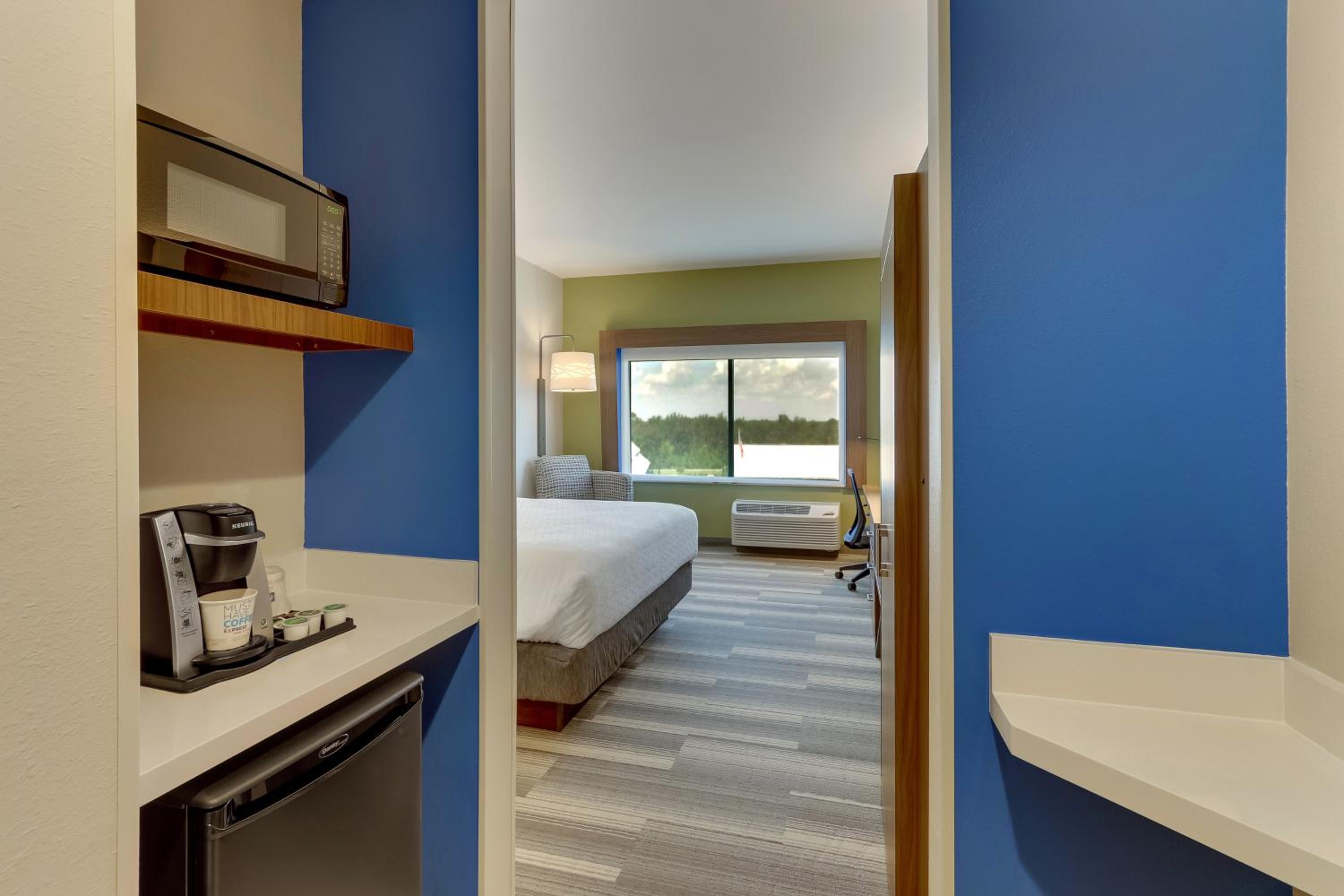 Standard Room - Photo 7