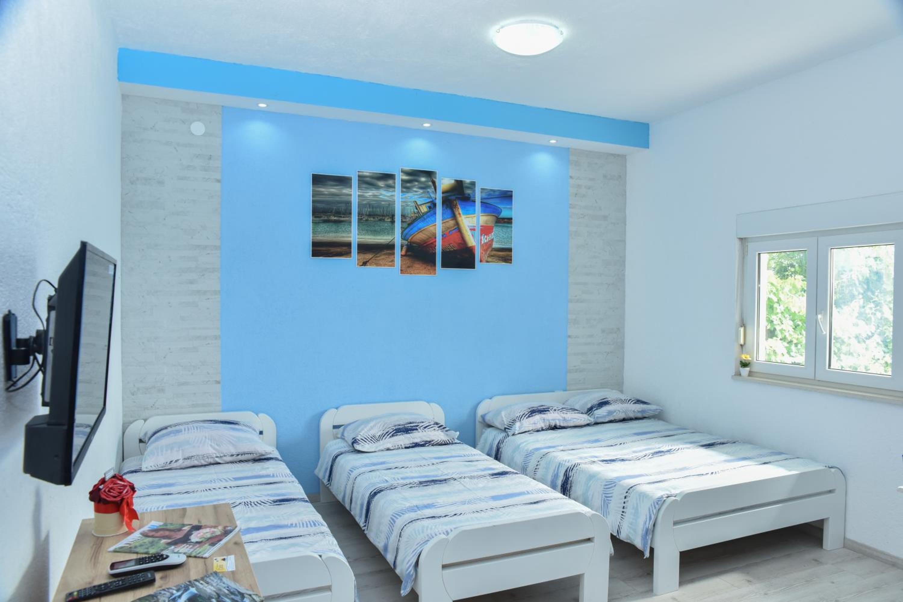 Studio Apartment with Sea View photo 1