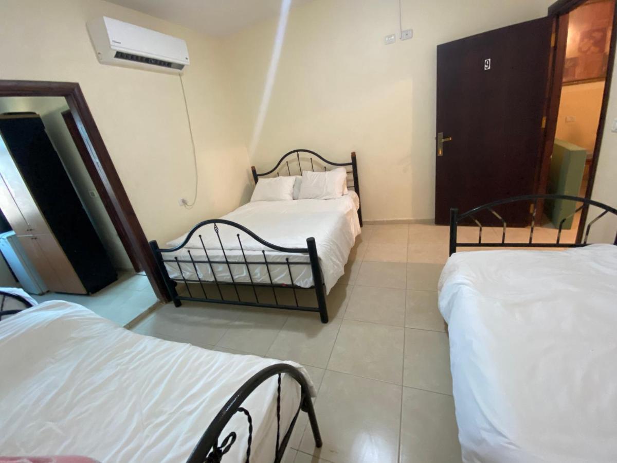 Triple Room with Private Bathroom photo 2