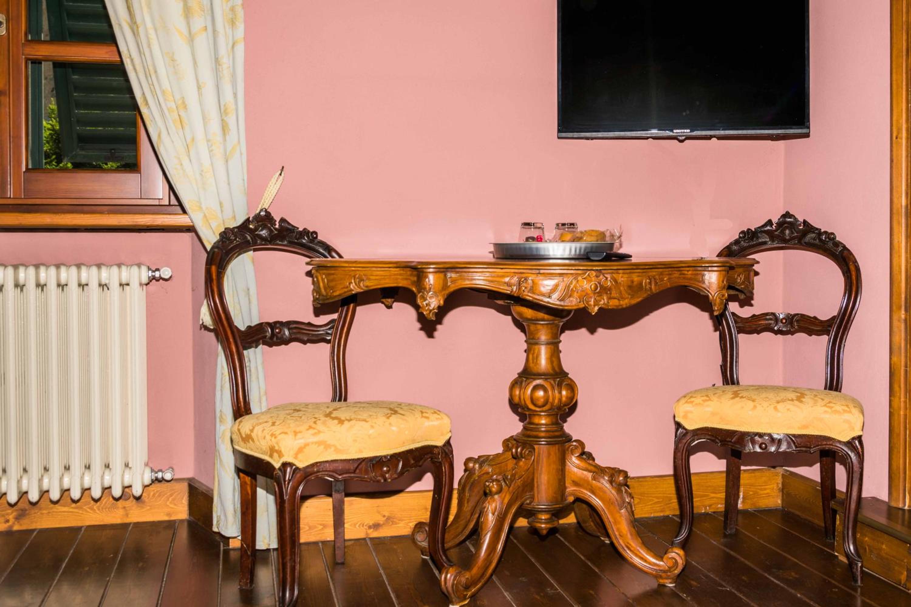 Deluxe Family Room - Photo 5