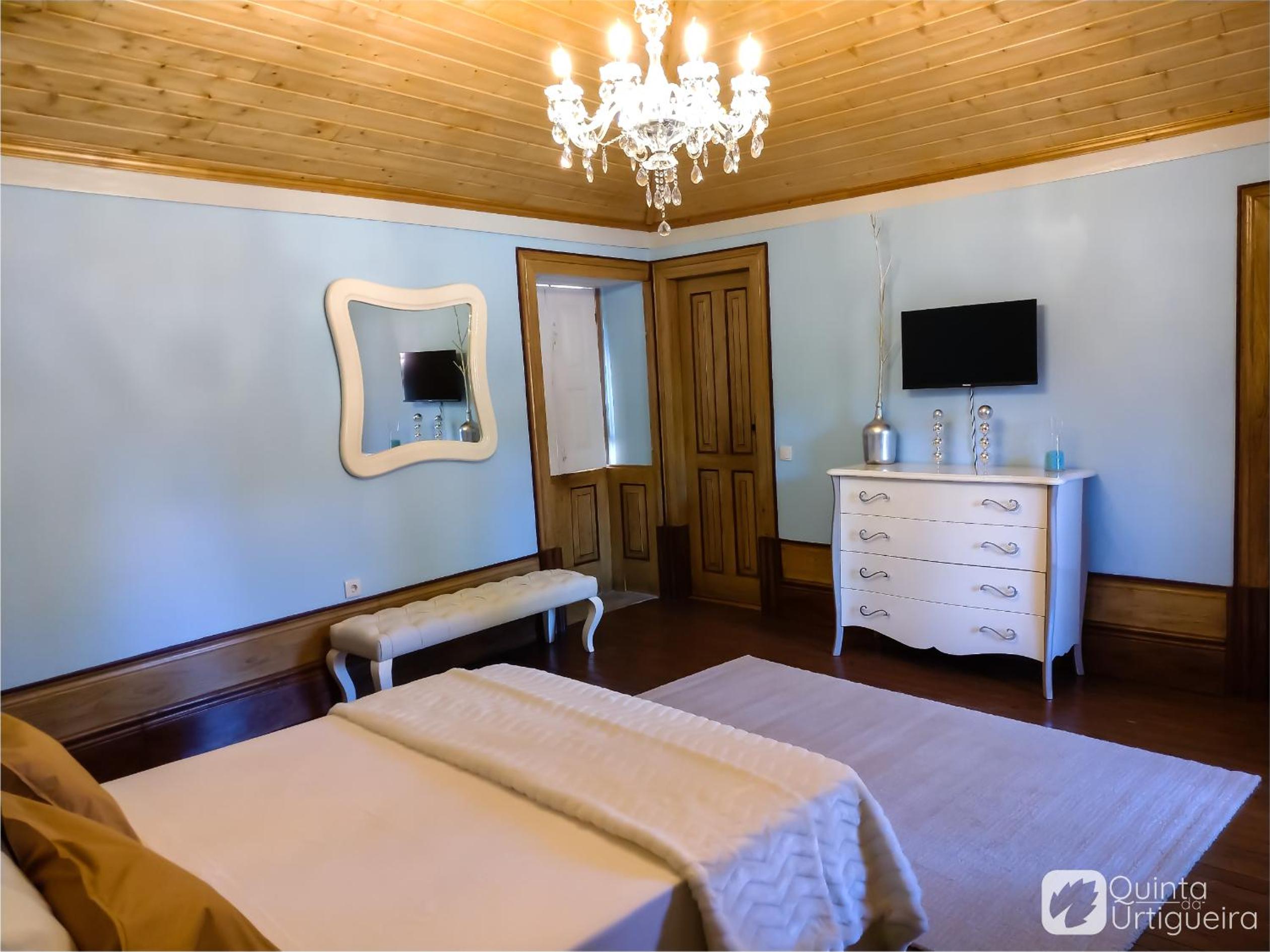 Suite - Photo 4