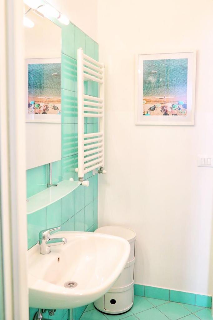 Standard Double or Twin Room photo 3