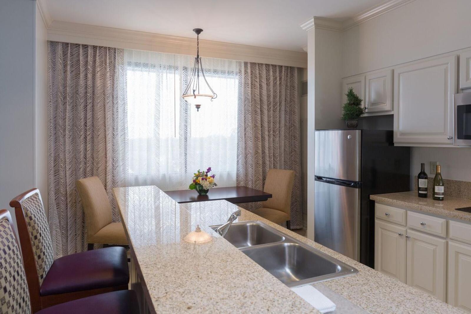 Executive Suite photo 3