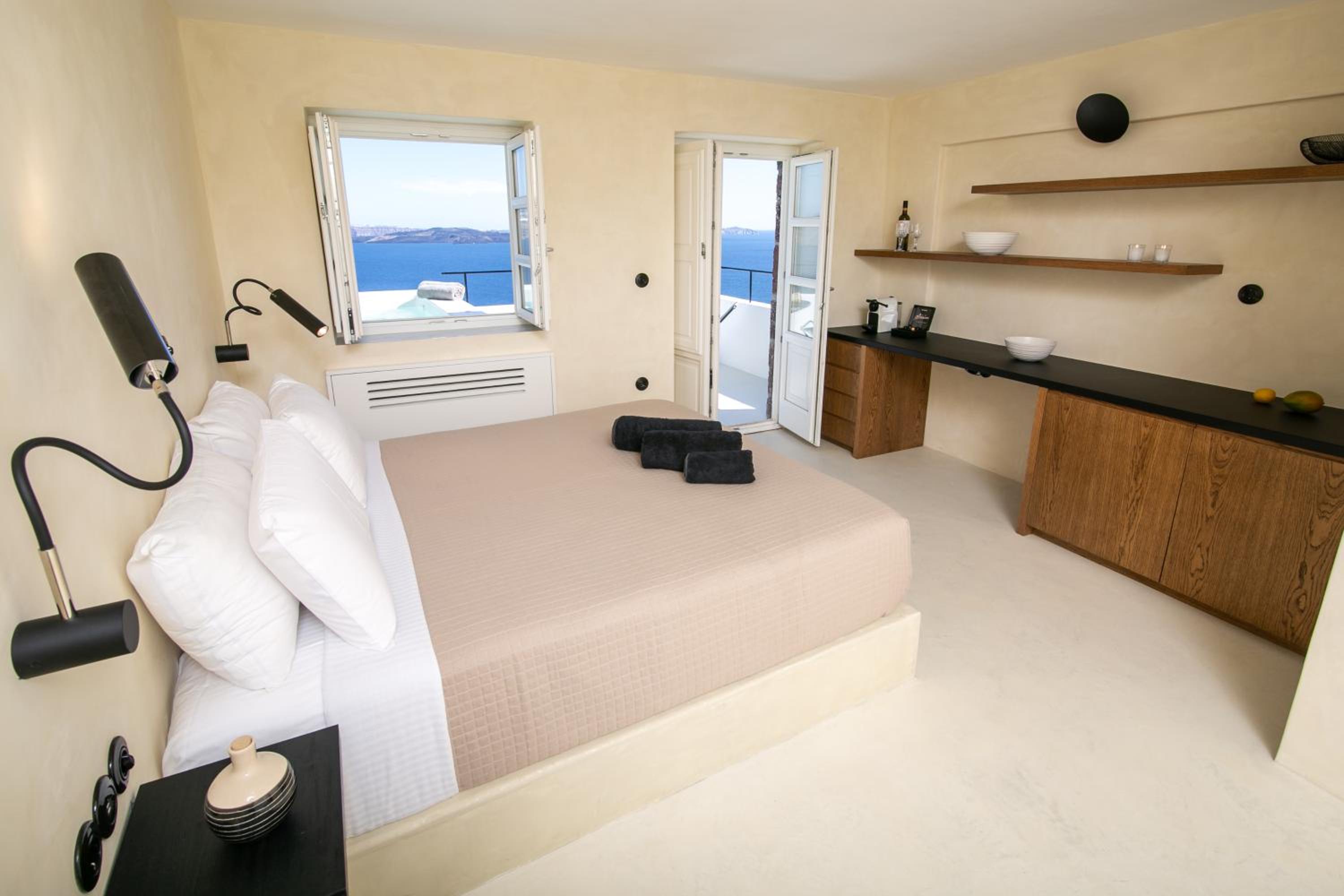 Platis Residence Villa With Outdoor Hot Tub & Indoor Hammam