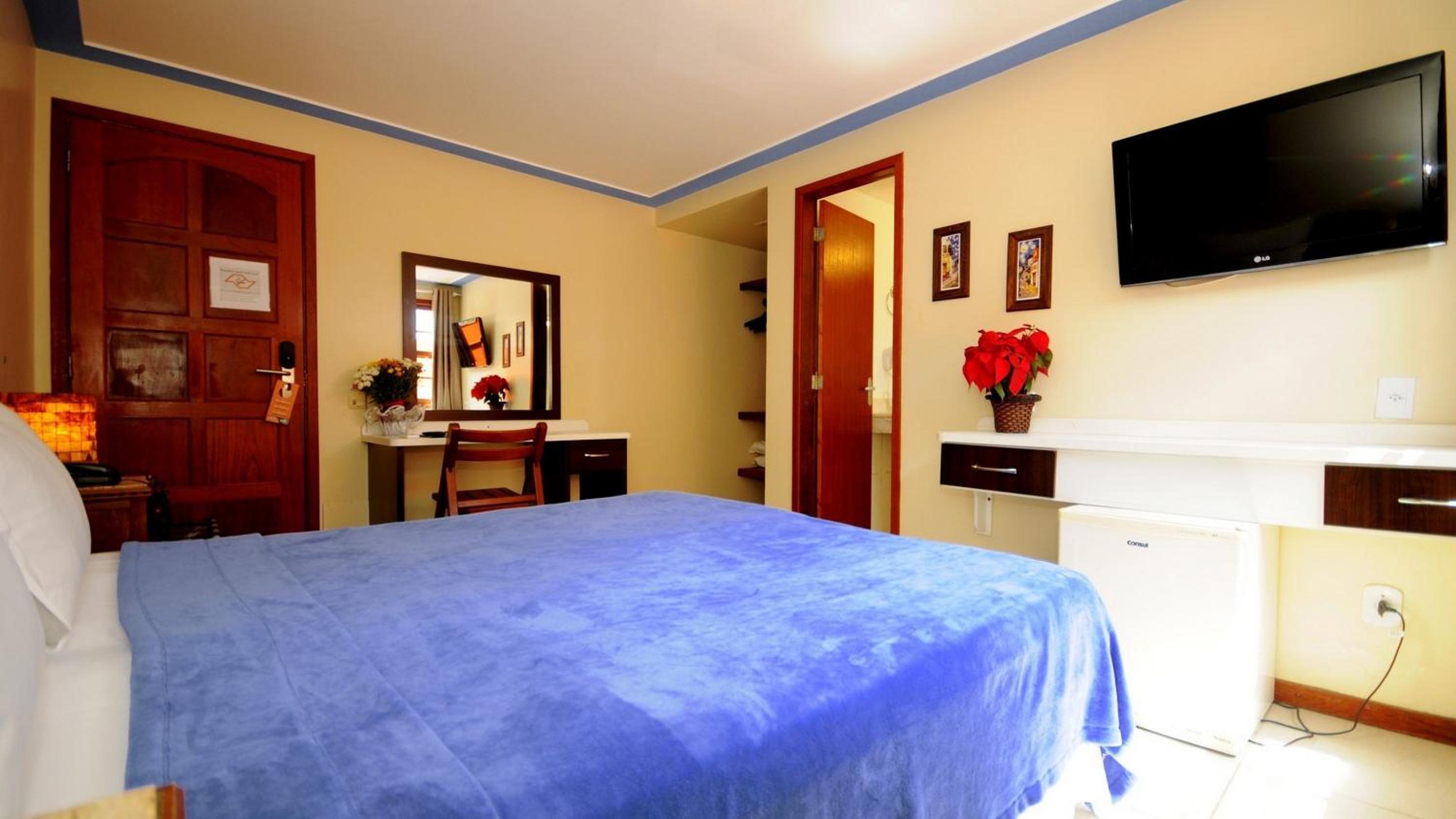 Standard Double Room - Photo 10