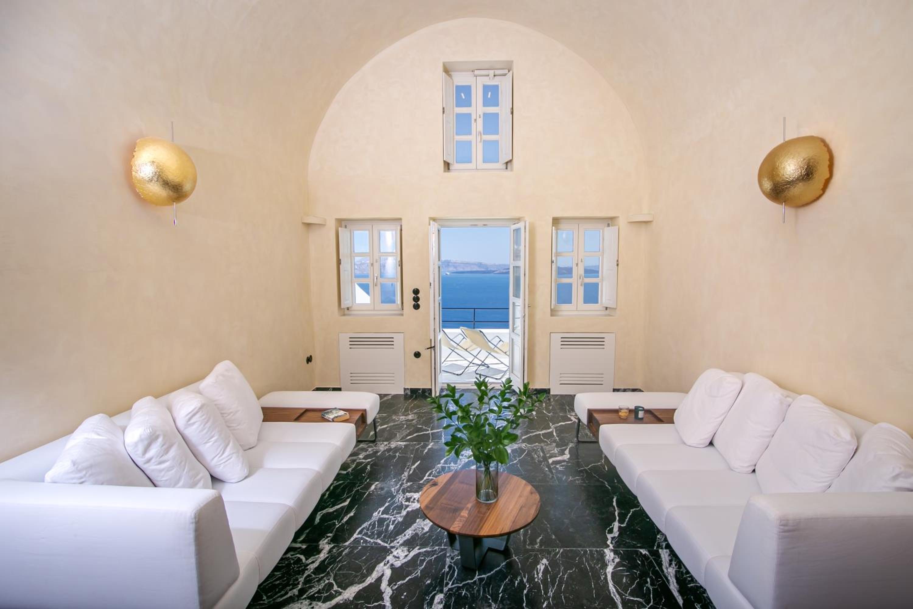 Platis Superior Suite With Indoor Hammam